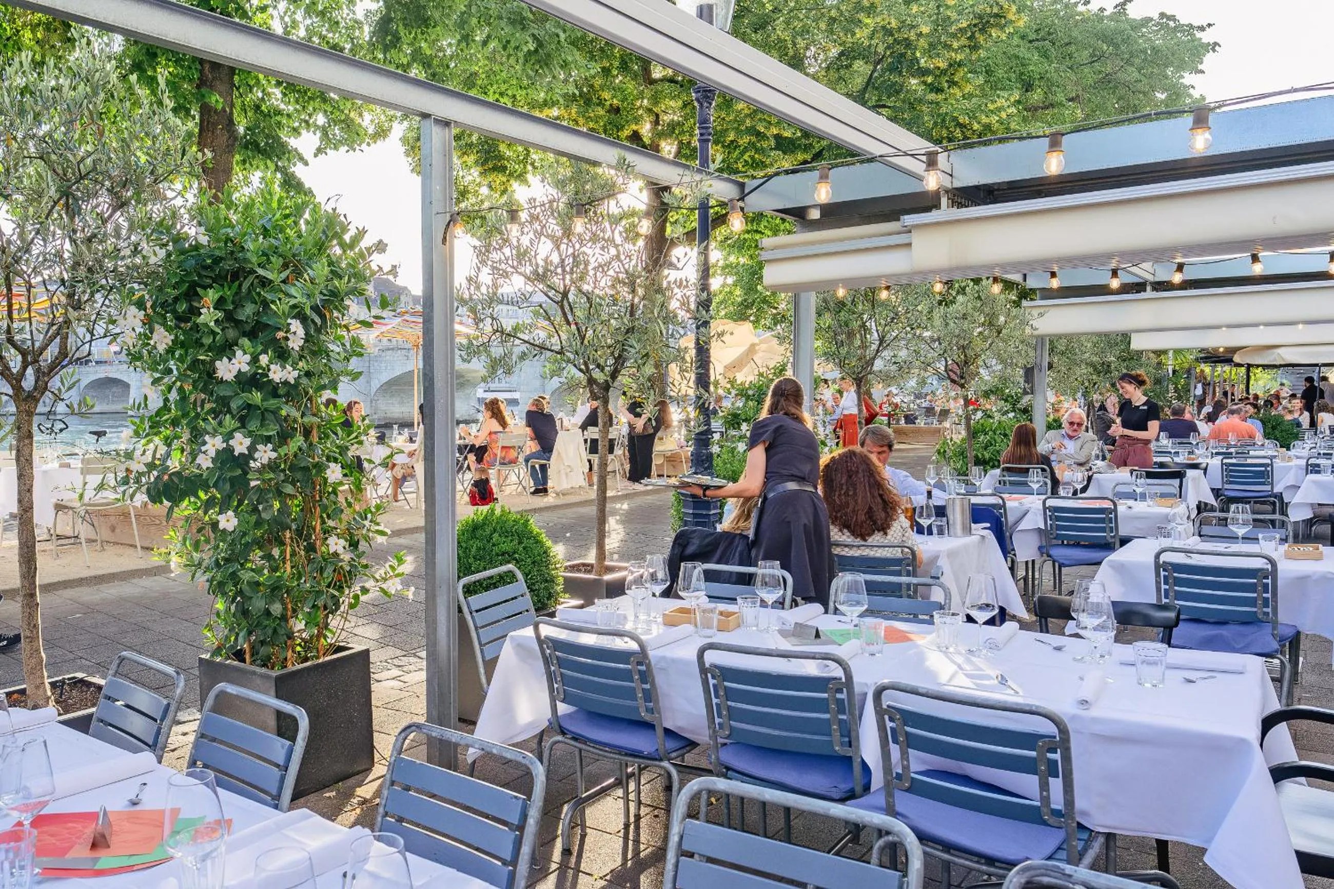 Restaurant/places to eat in Krafft Basel