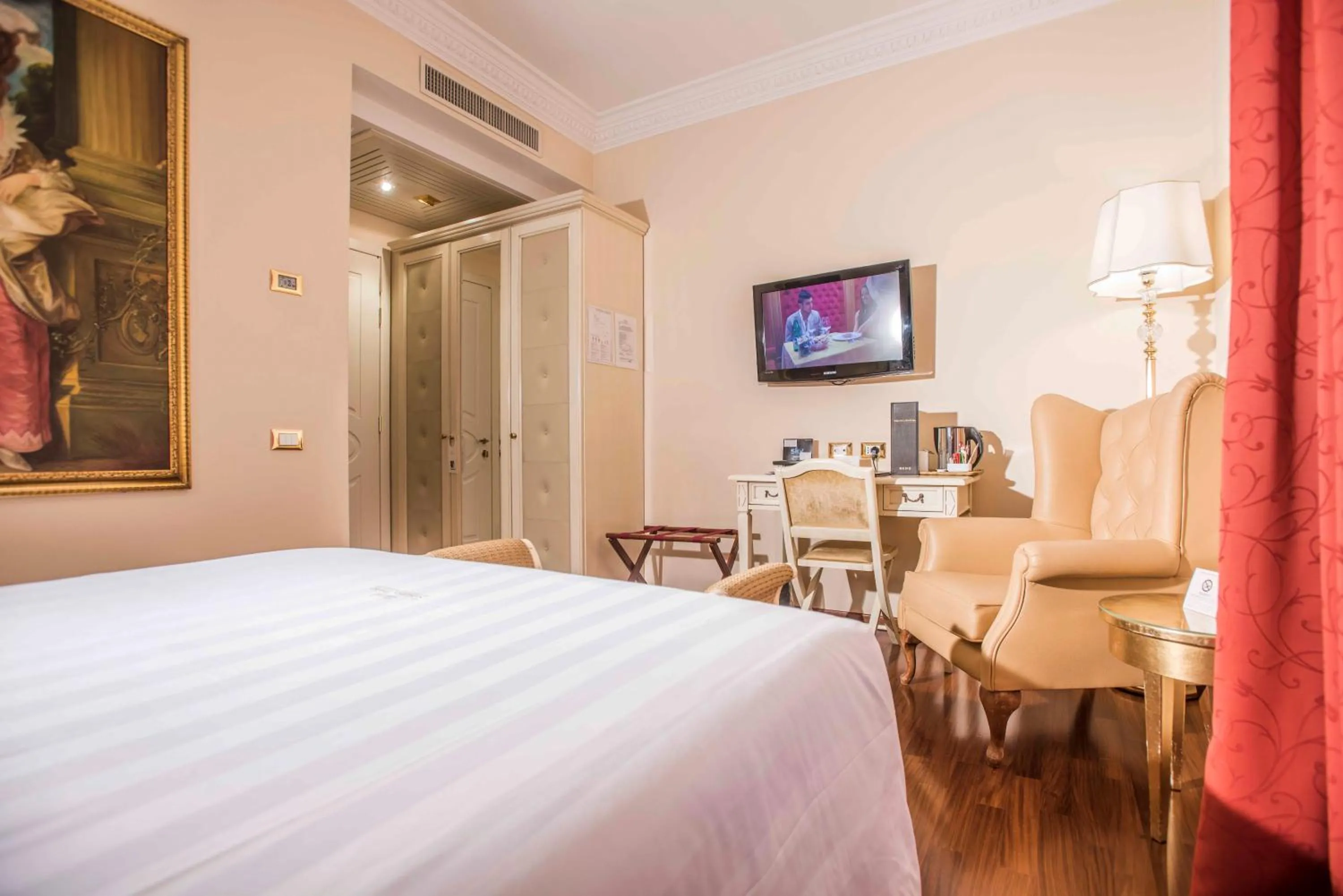 Photo of the whole room, Bed in Golden Tower Hotel & Spa