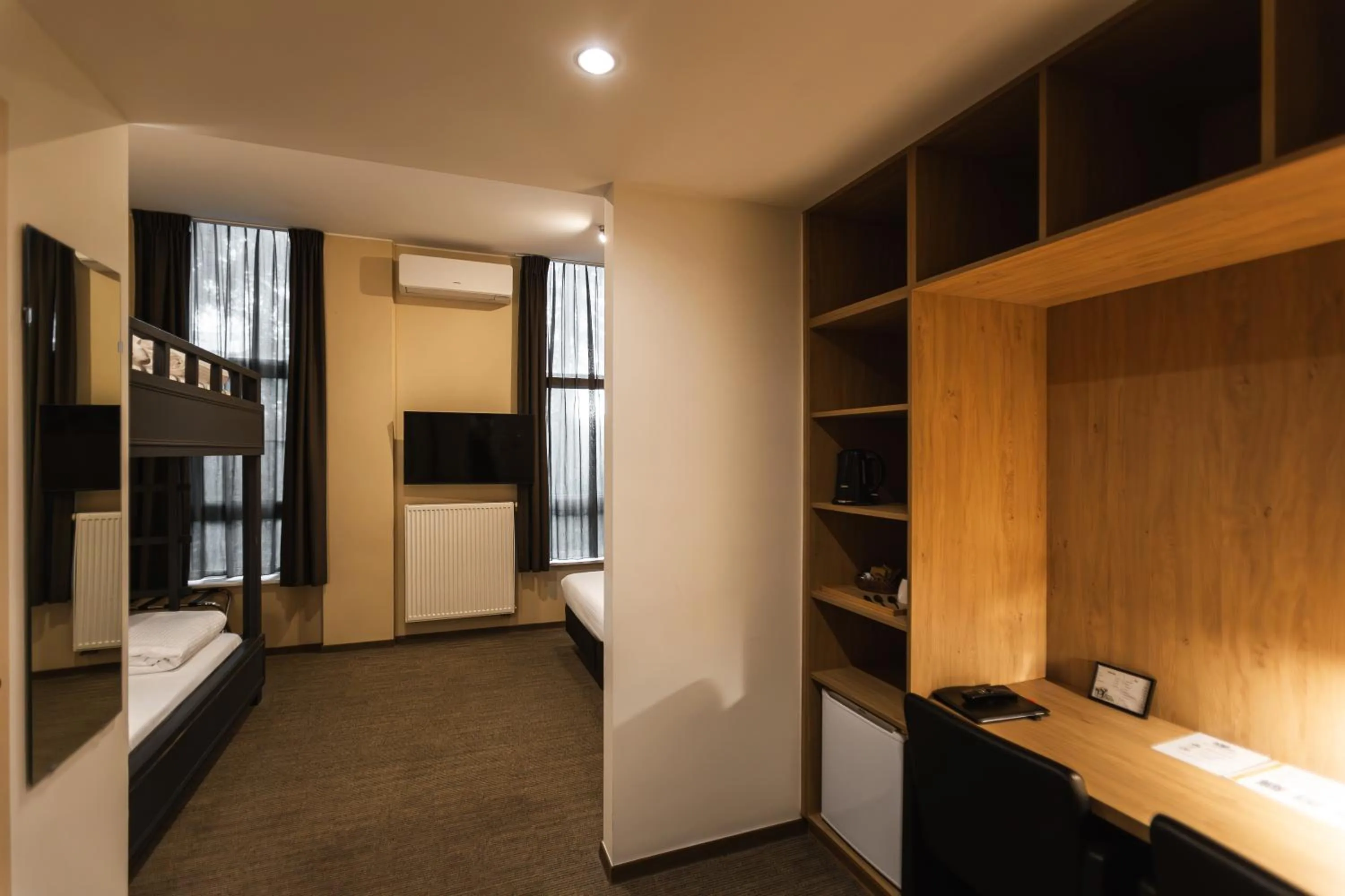 bunk bed in Hotel Orion