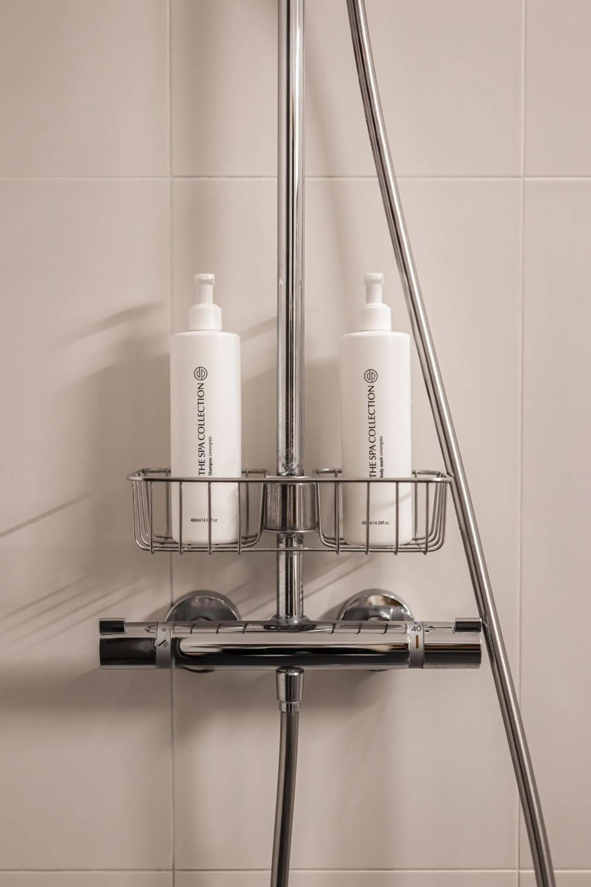 Bathroom in Hotel Orion