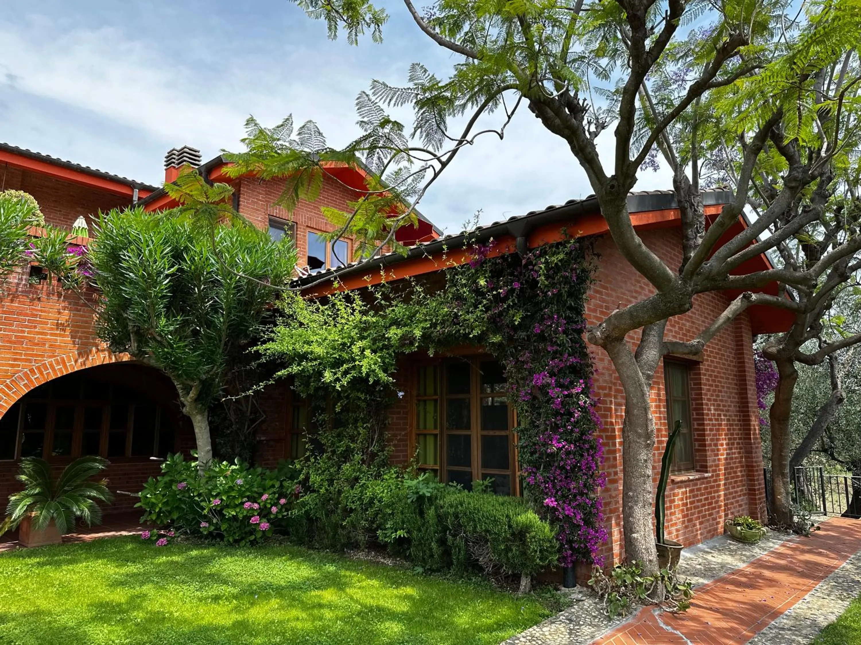 Property building in Relais San Damian