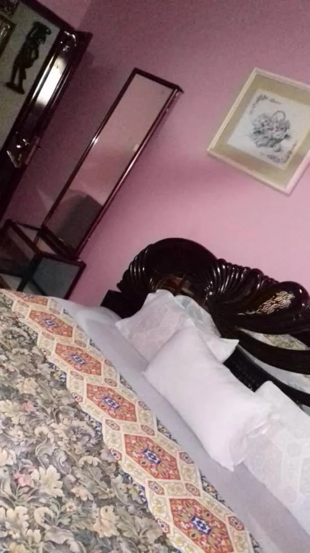 Bedroom, Bed in Gya-son Royal Guest House