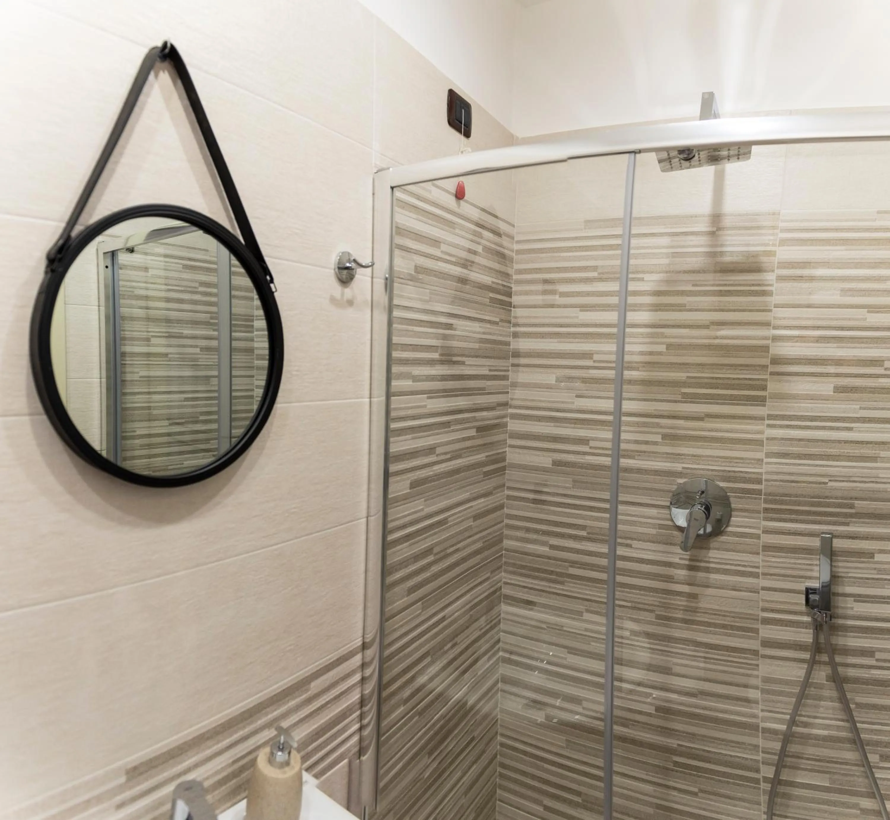 Shower in Petrucci B&B