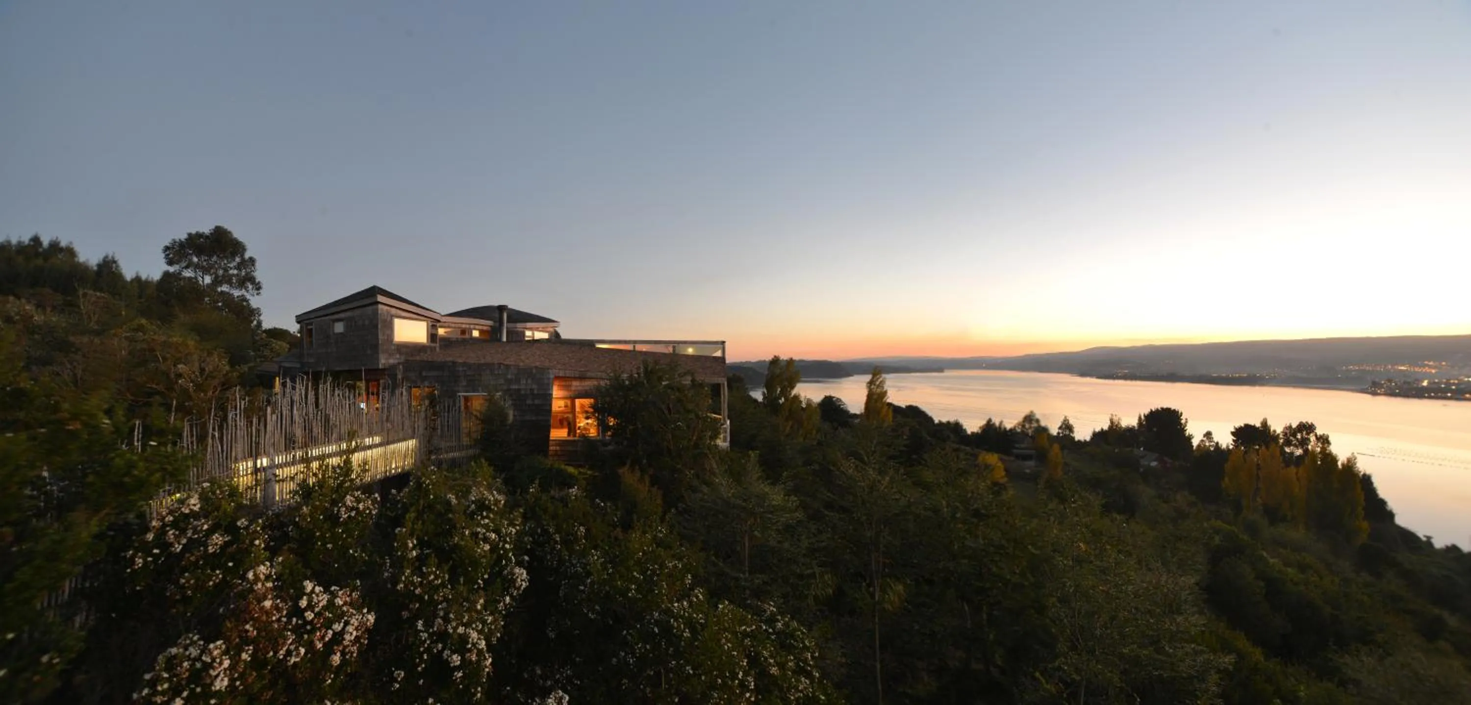 Landmark view in OCIO Territorial Hotel