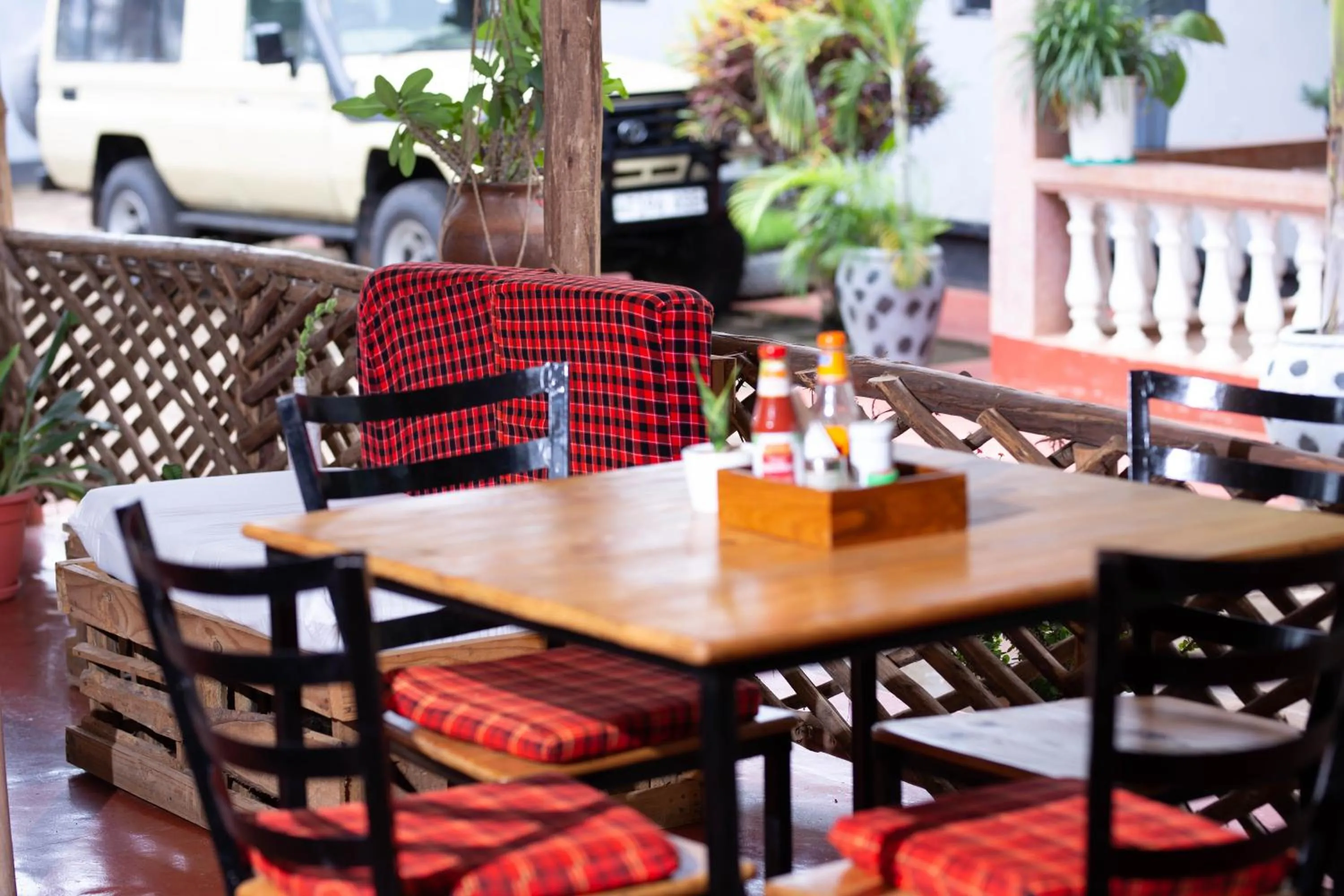 Restaurant/places to eat in The Better Inn