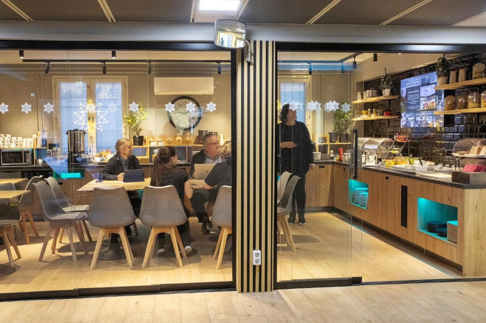 Food and drinks in Hotel Jokipuisto