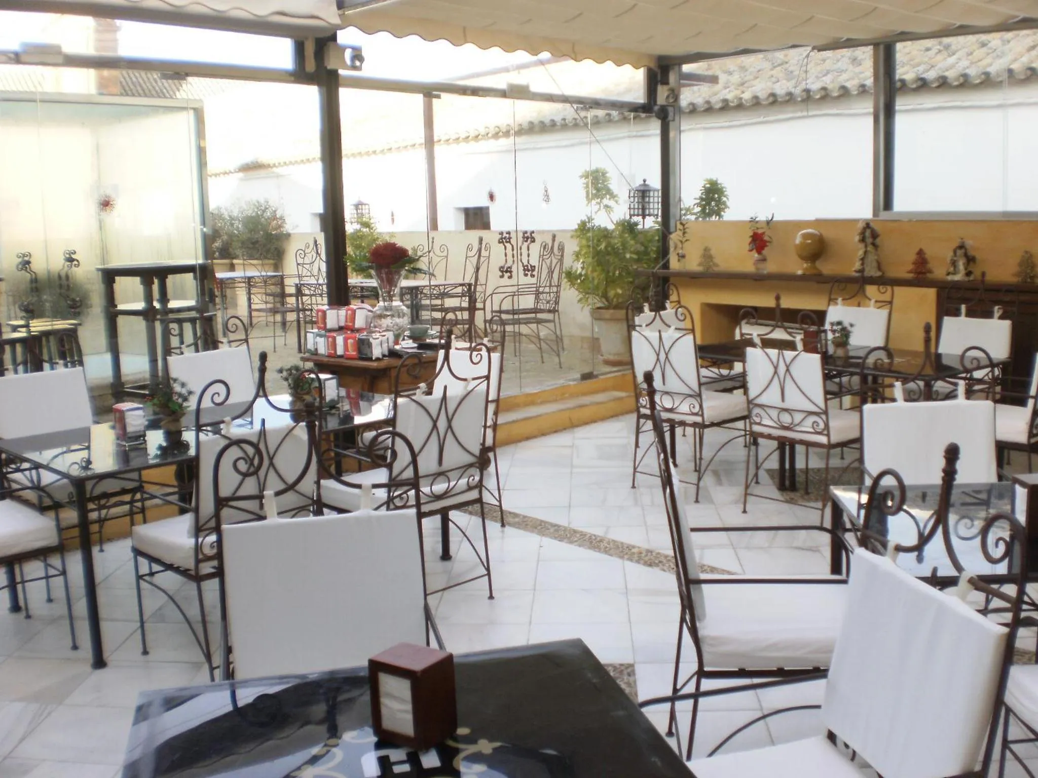 Lounge or bar in Hospedería del Monasterio