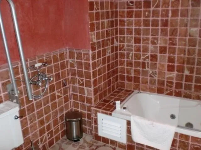 Bathroom in Hospedería del Monasterio