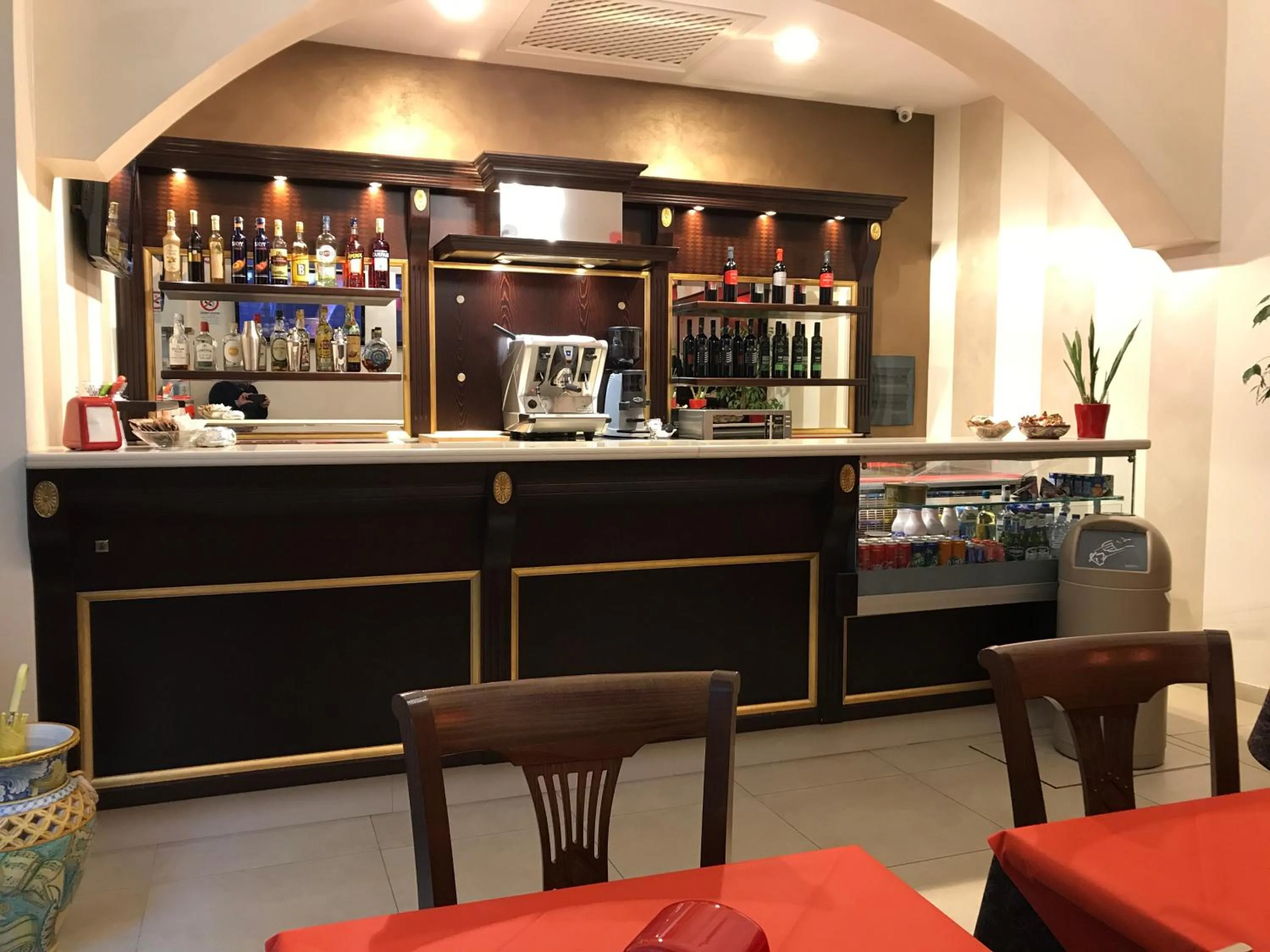 Lounge or bar in Vittorio Emanuele Boutique Hotel