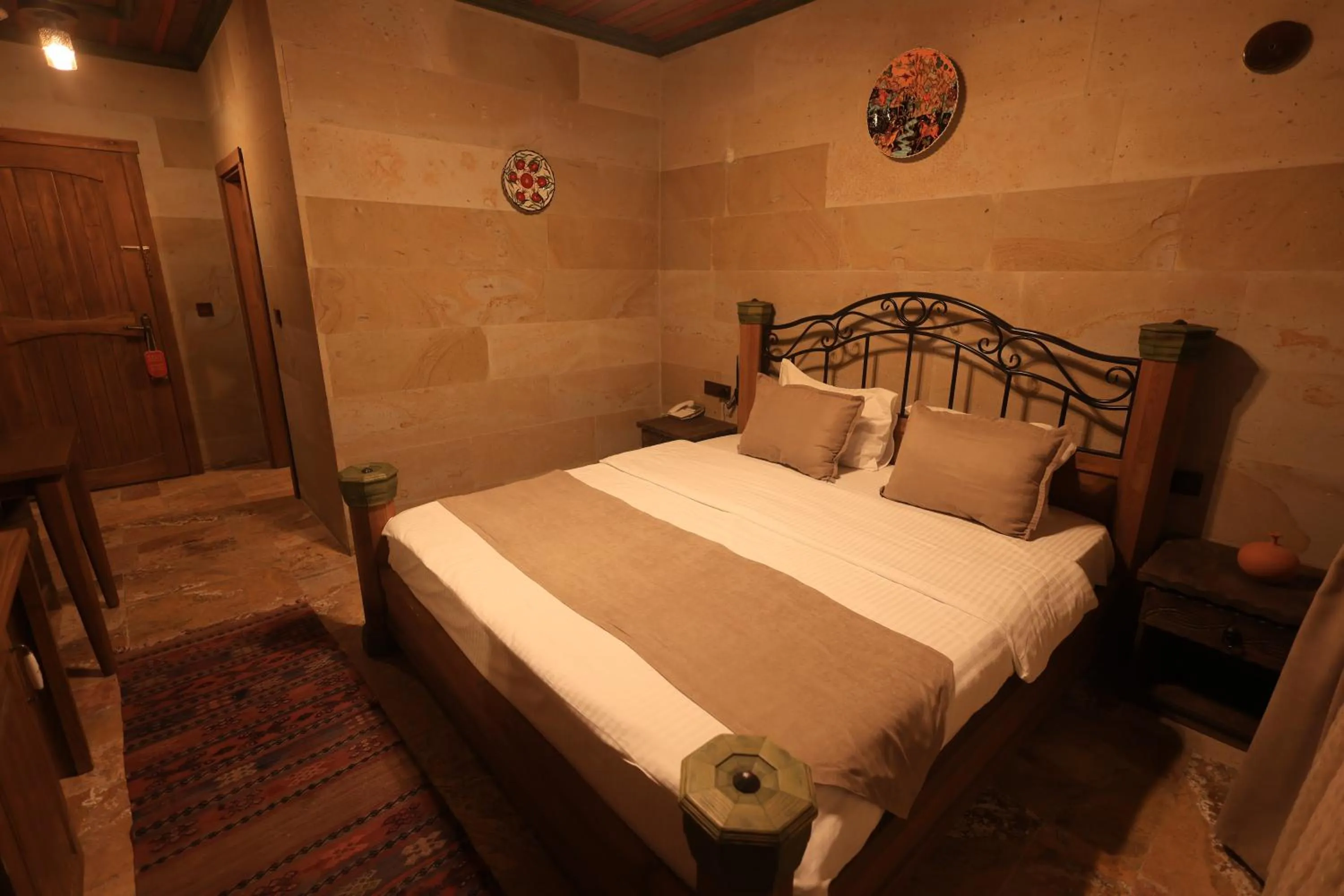 Bed in Katapa Stone House