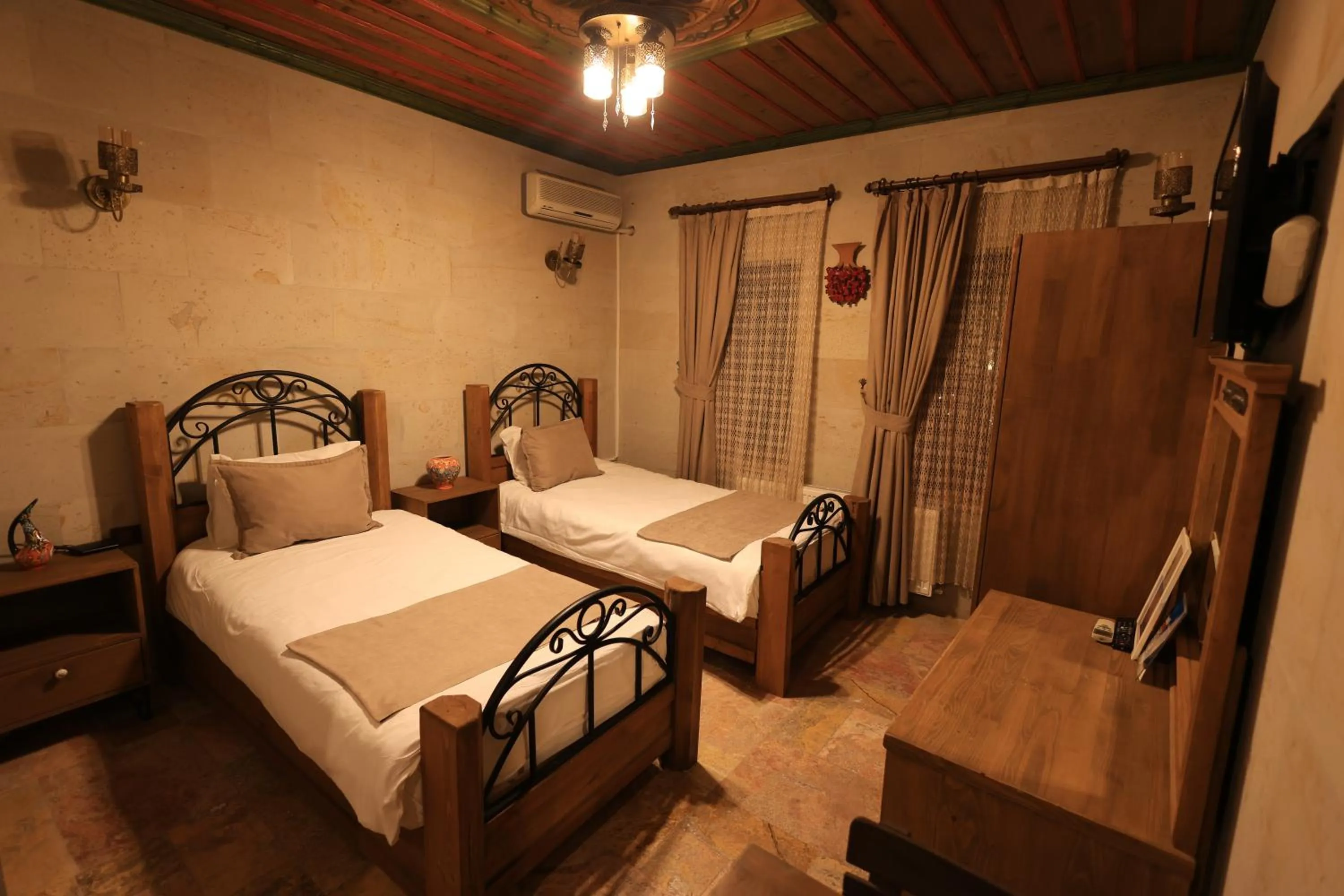 Bed in Katapa Stone House