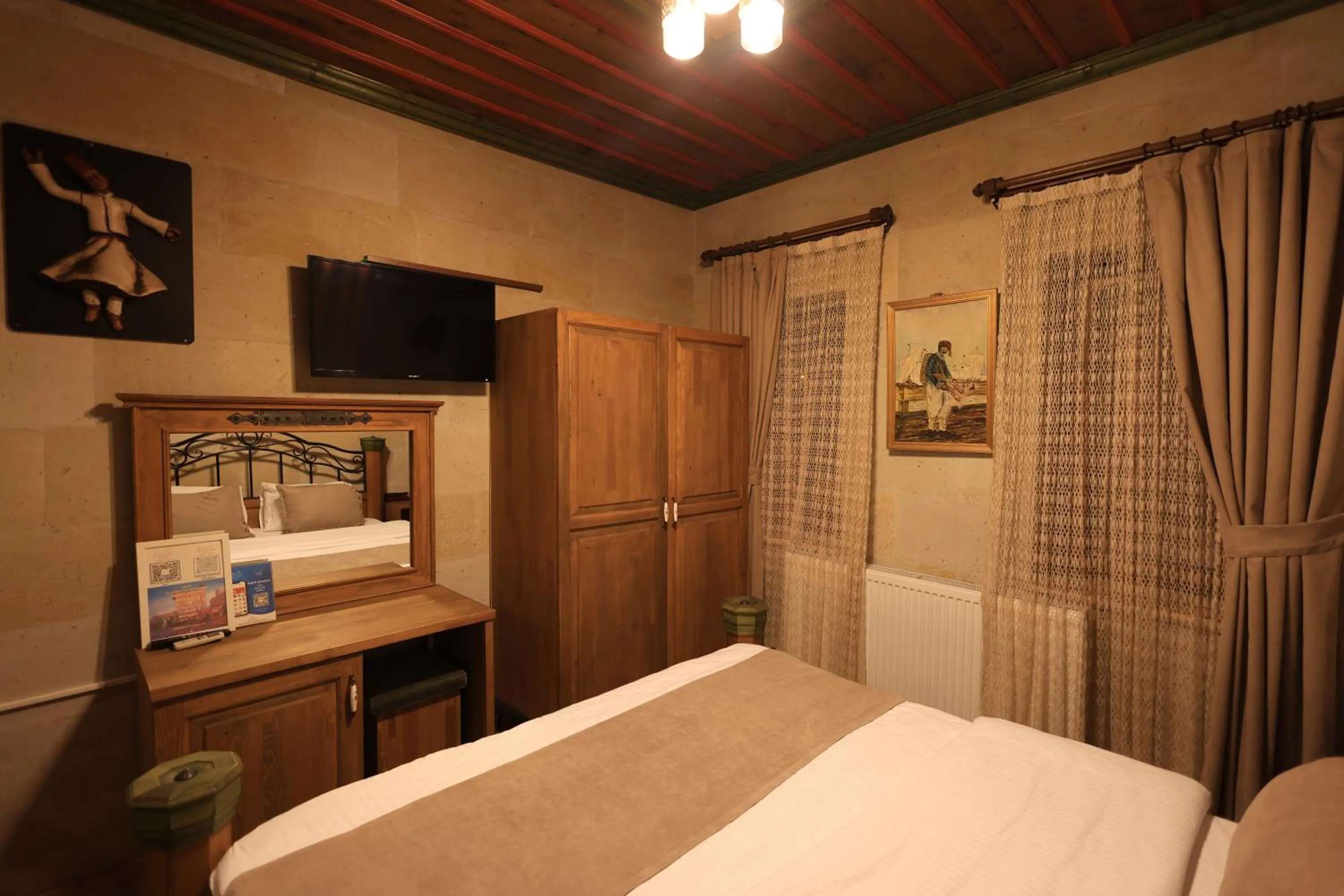 Bed in Katapa Stone House