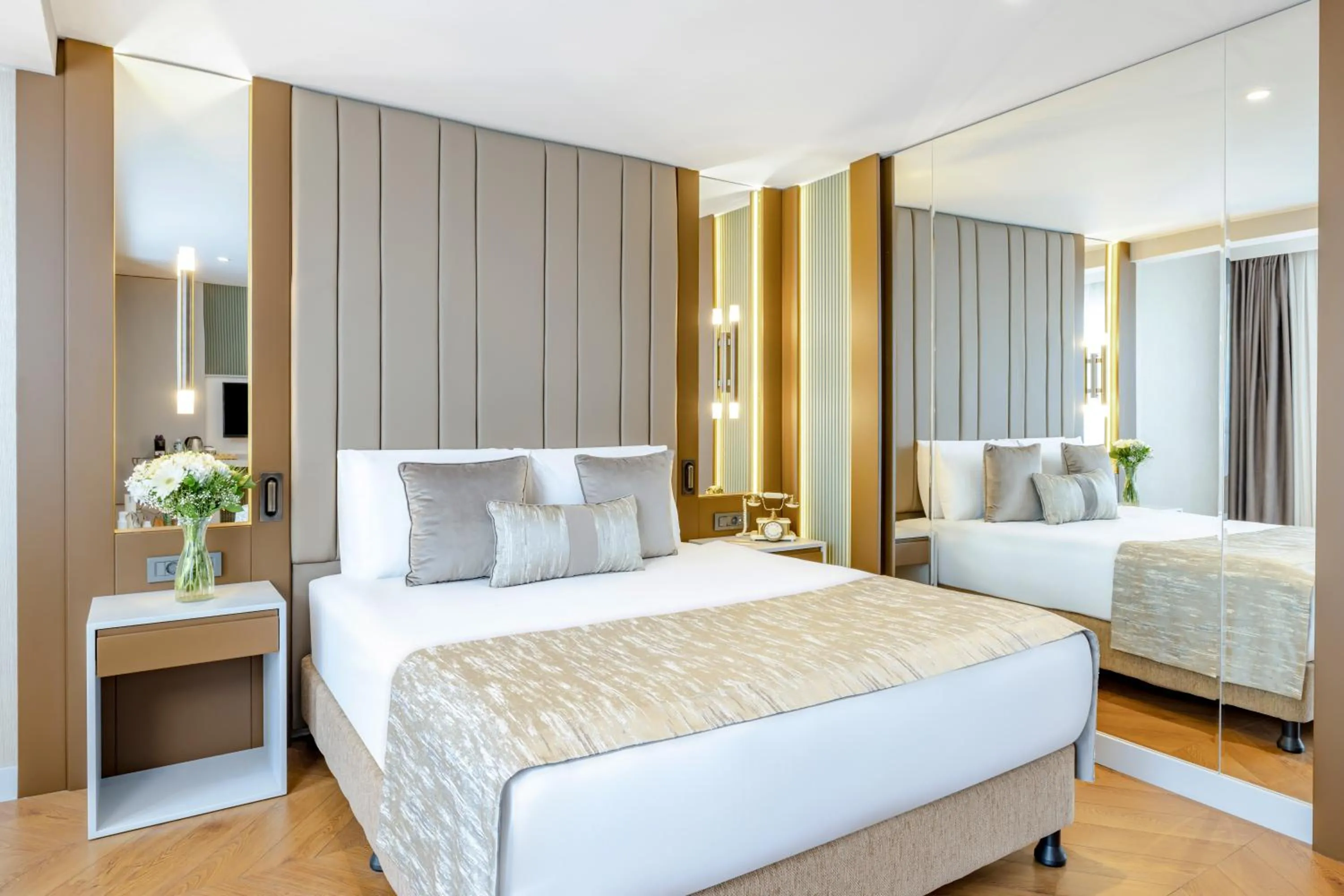 Bedroom, Bed in Rast Hotel Sultanahmet