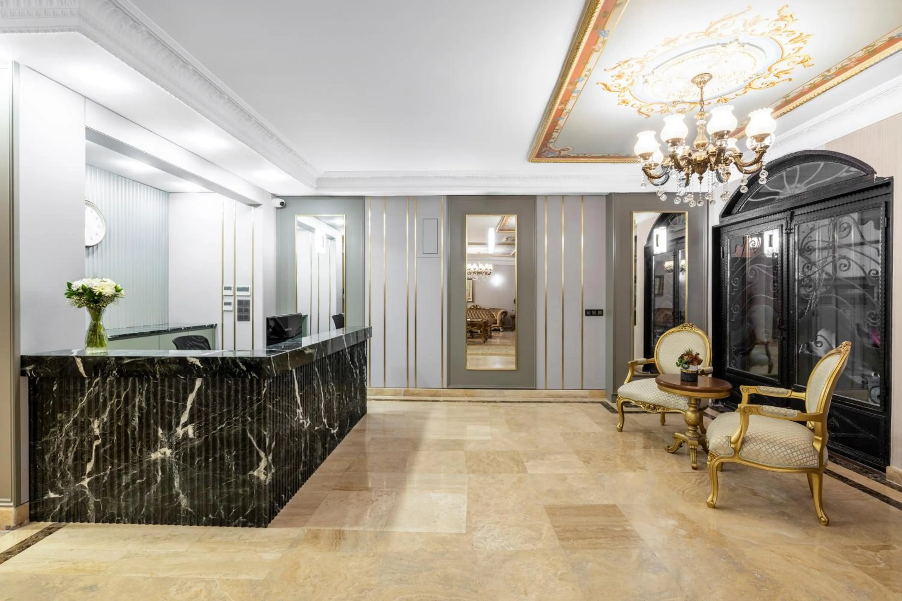 Lobby or reception in Rast Hotel Sultanahmet