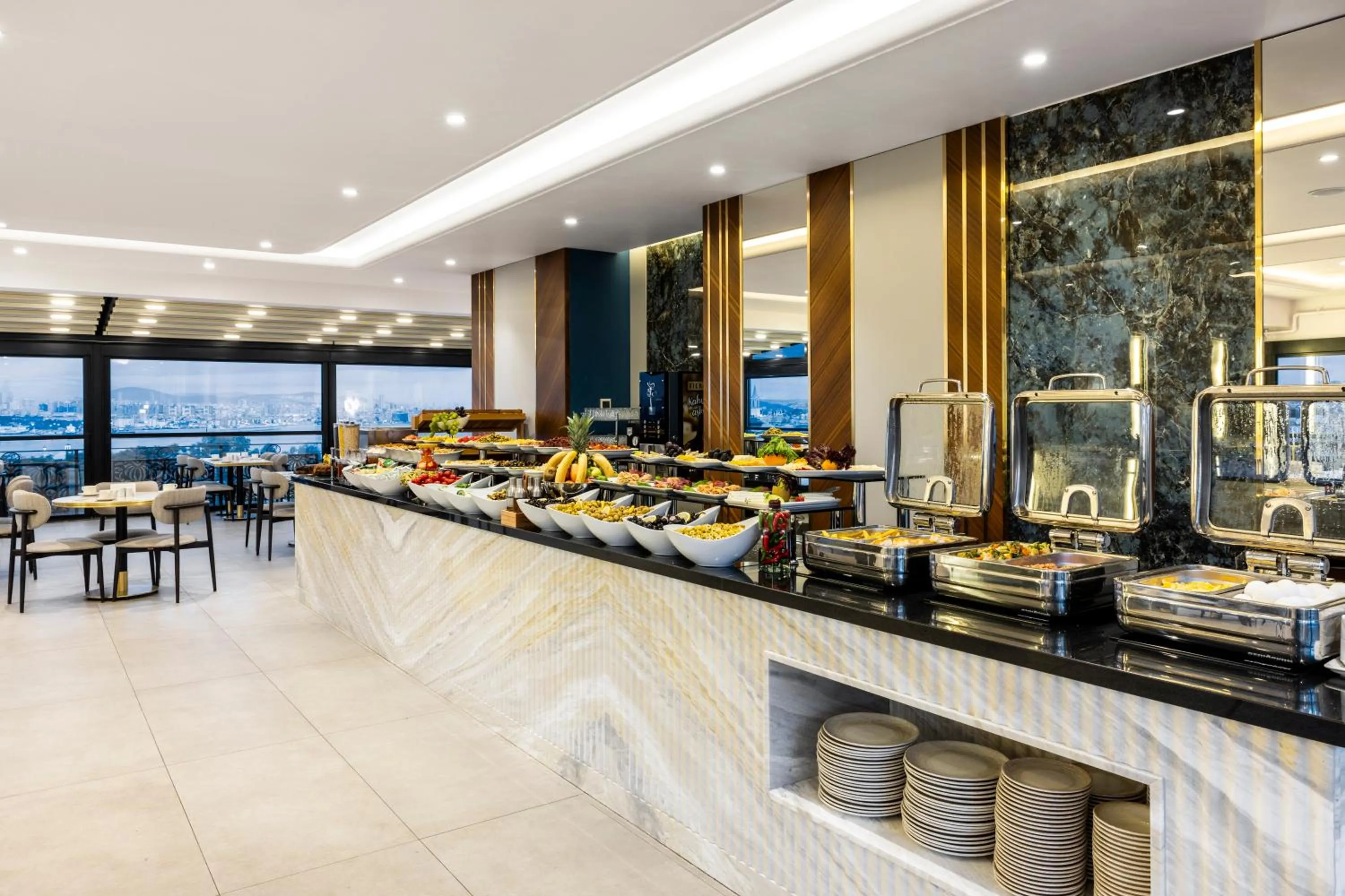 Breakfast in Rast Hotel Sultanahmet