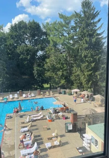 Swimming pool in The Bertram Inn at Glenmoor