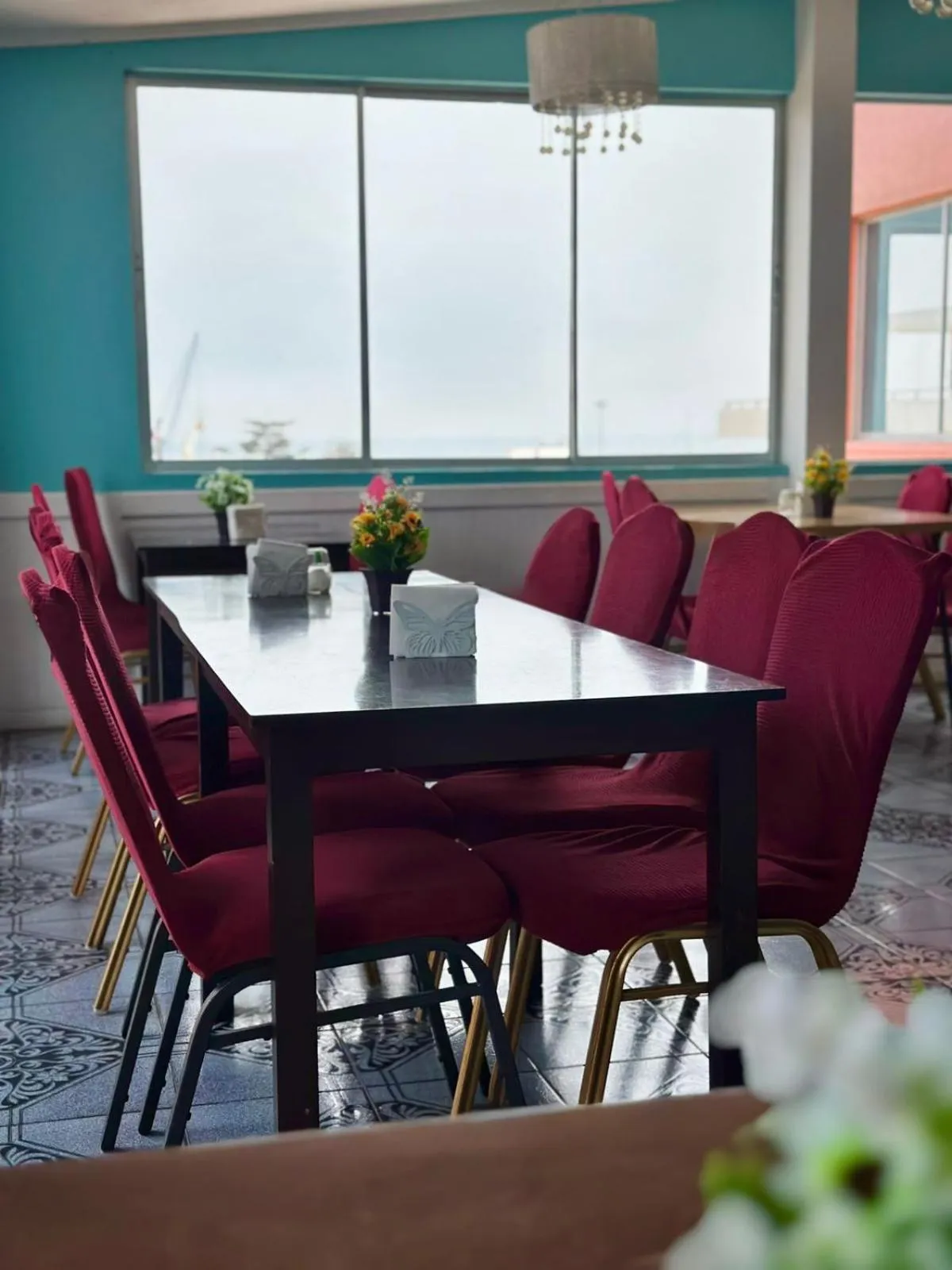 Dining area in Hotel Plaza Colon