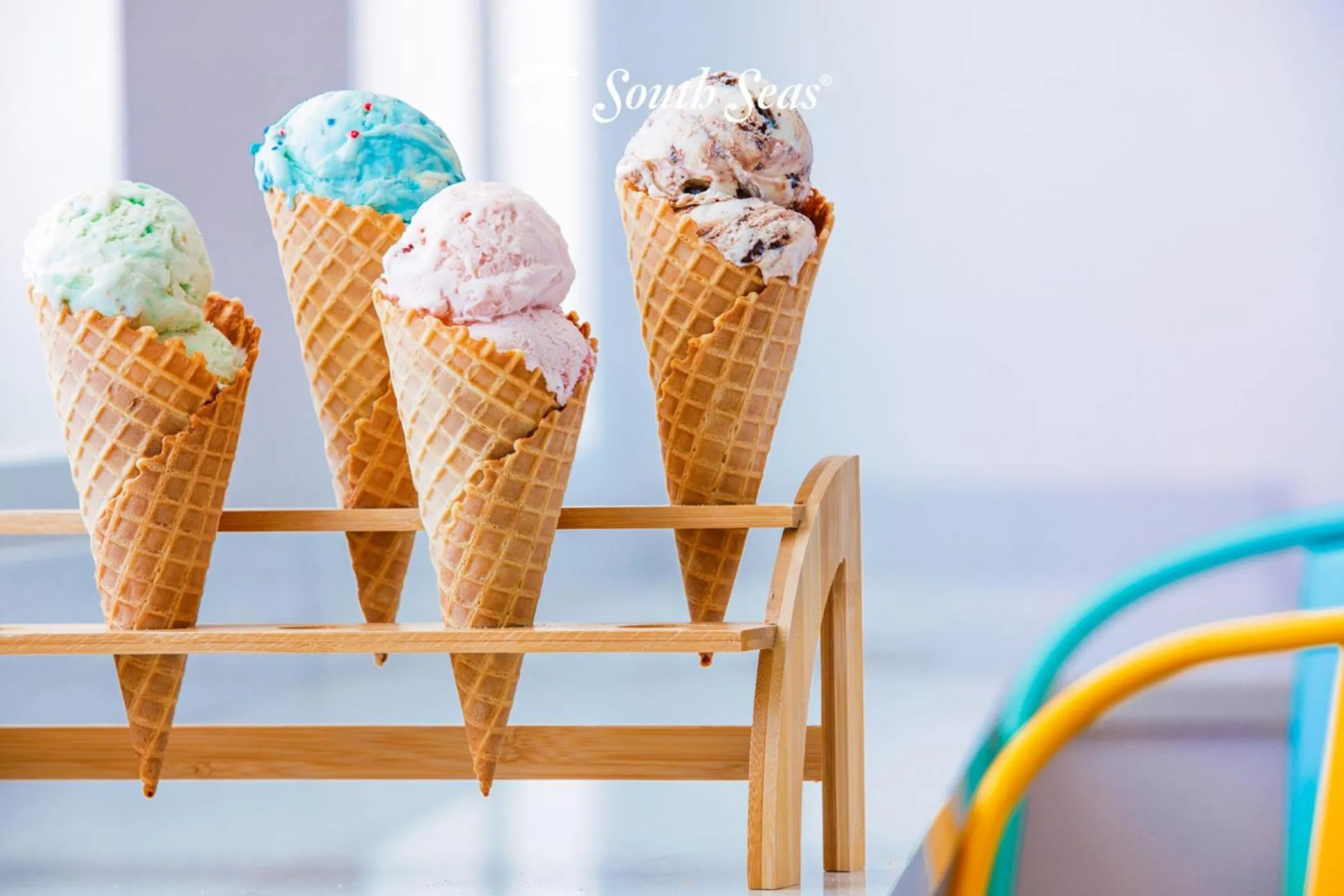 Restaurant/places to eat in South Seas