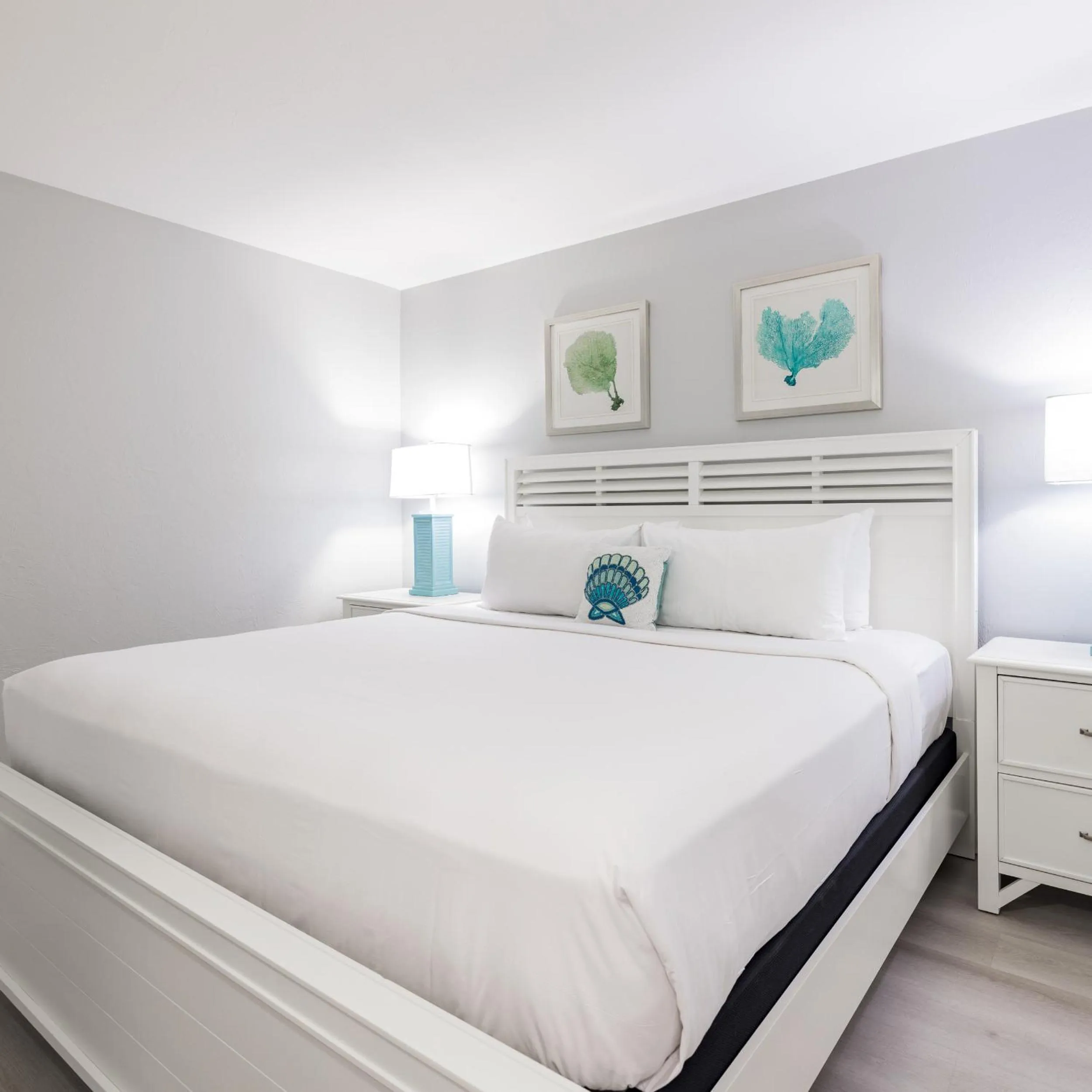 Bedroom, Bed in South Seas