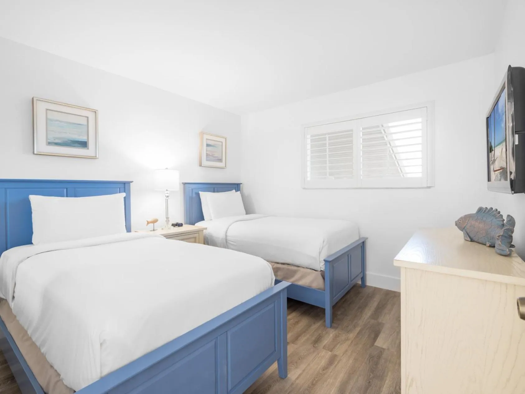 Bedroom, Bed in South Seas