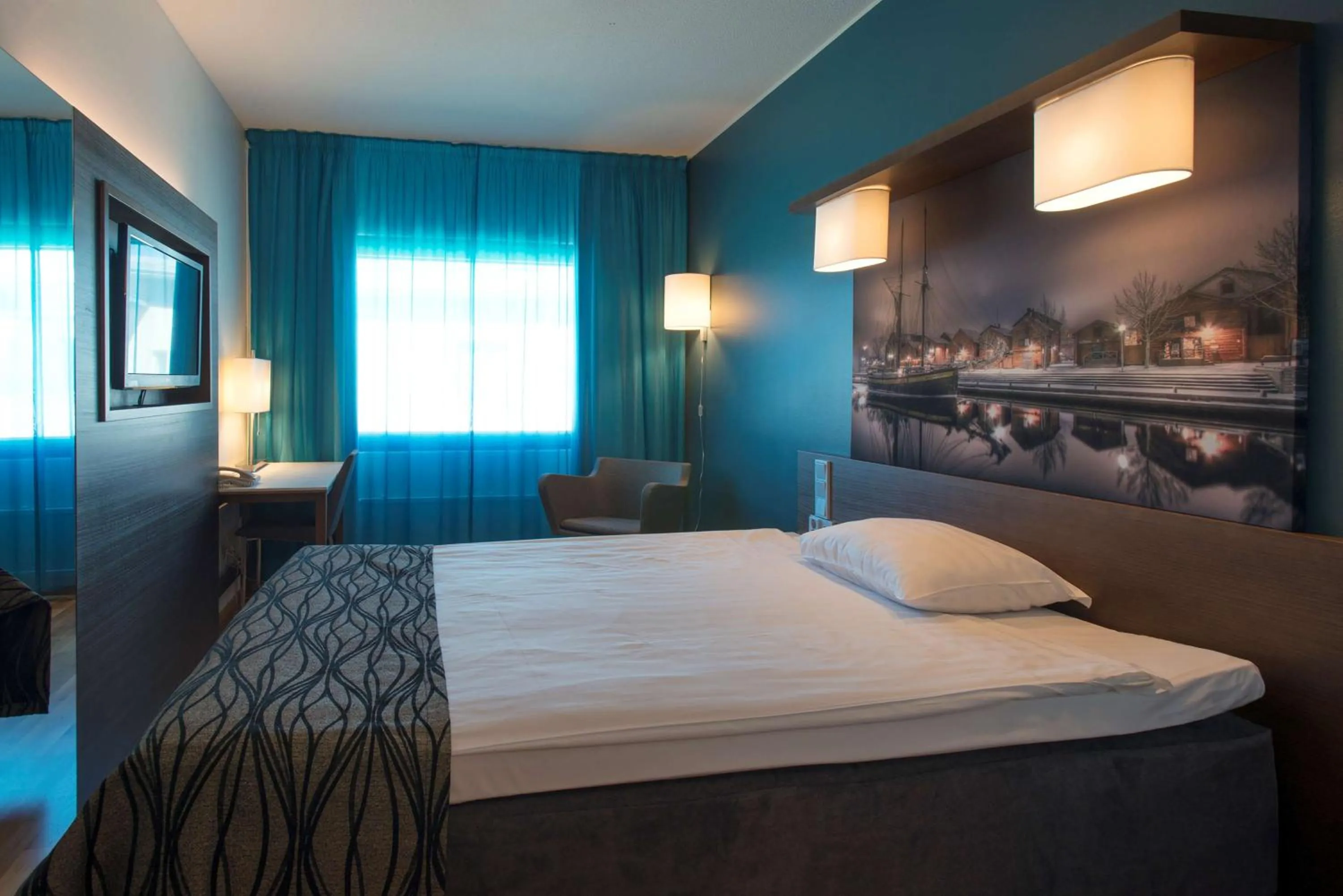 Bedroom, Bed in Scandic Oulu Station