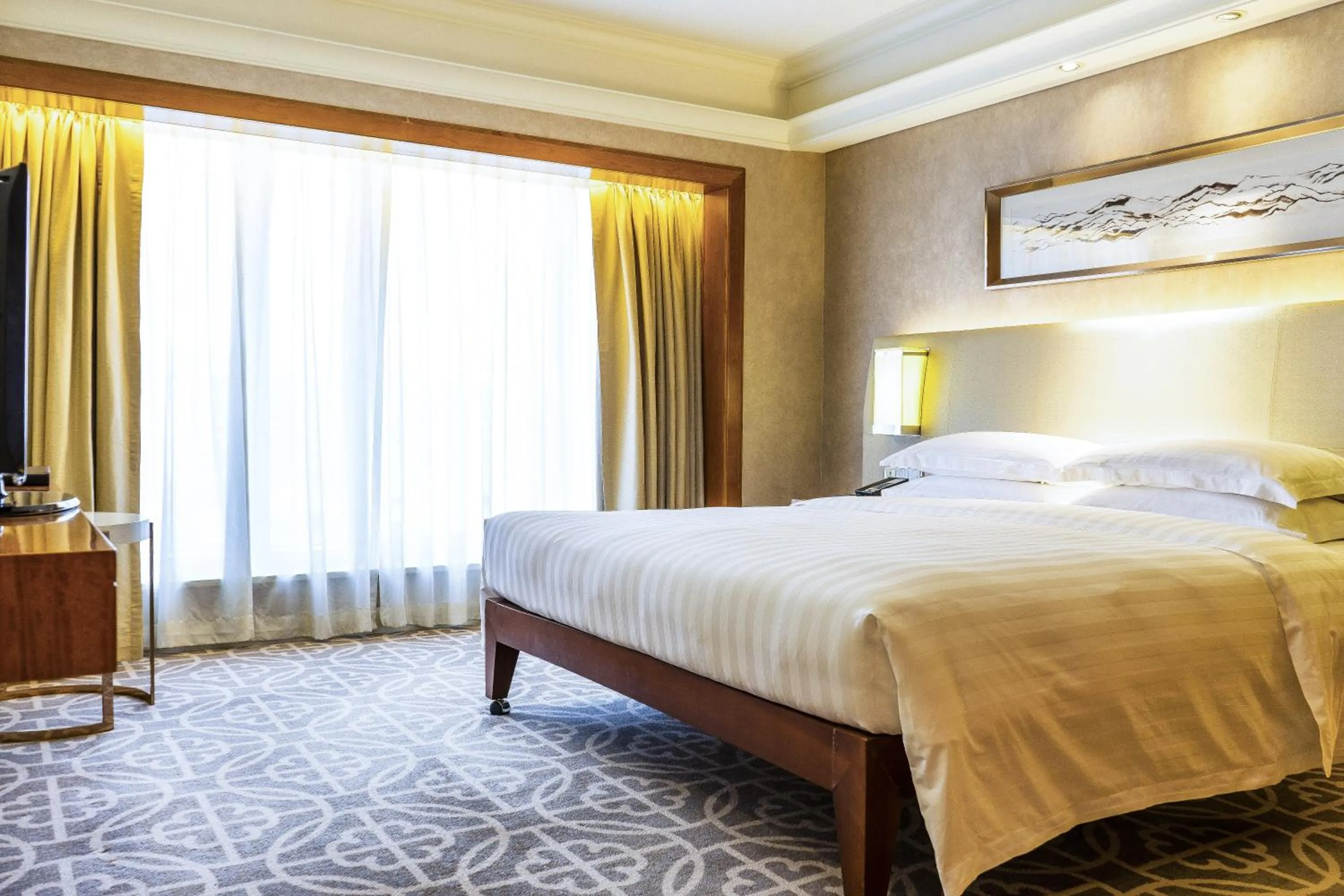 Bed in Grand Hyatt Beijing