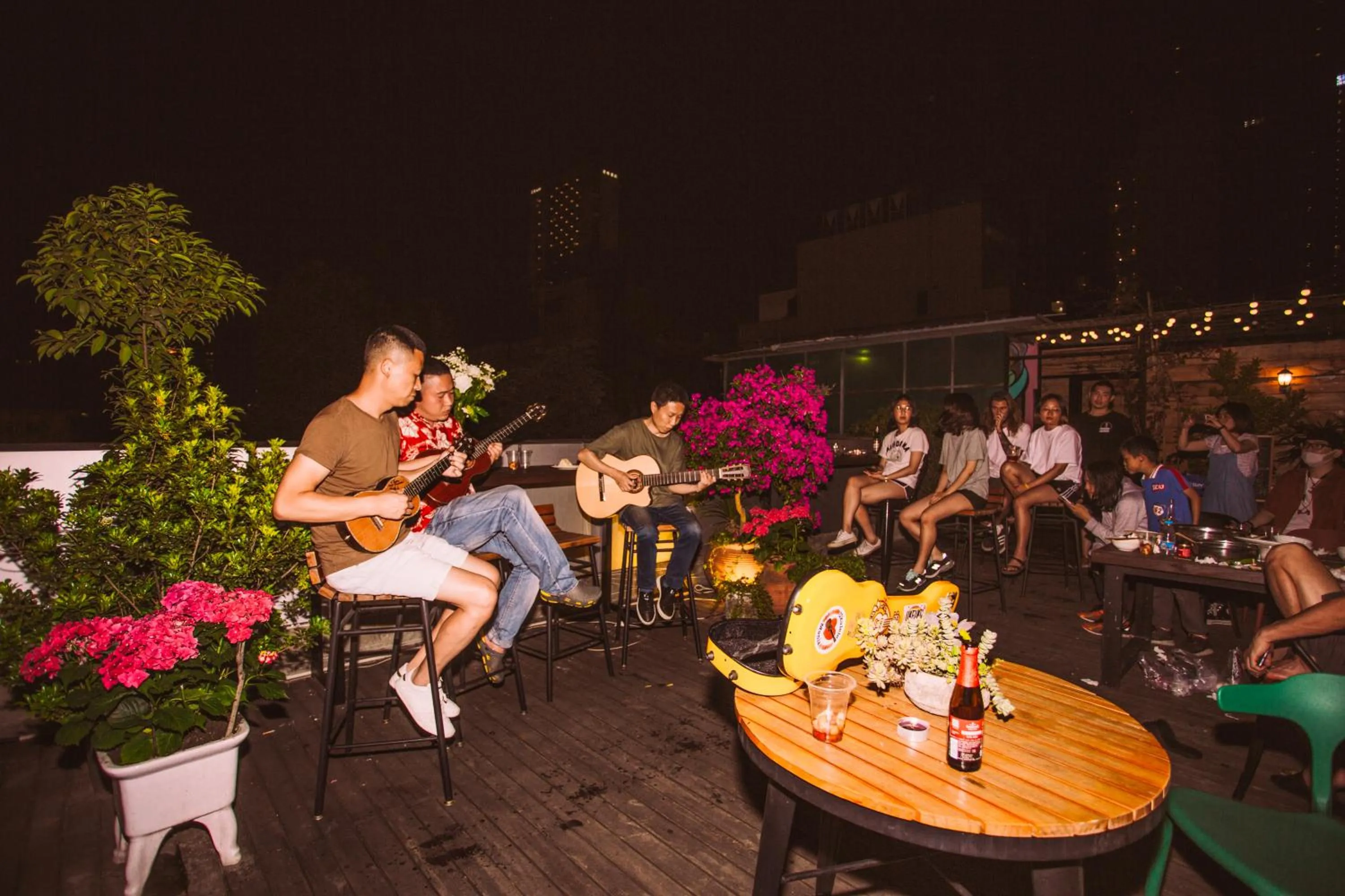 Balcony/Terrace in Chengdu Flipflop Hostel Poshpacker (Chunxi Road Metro Station)
