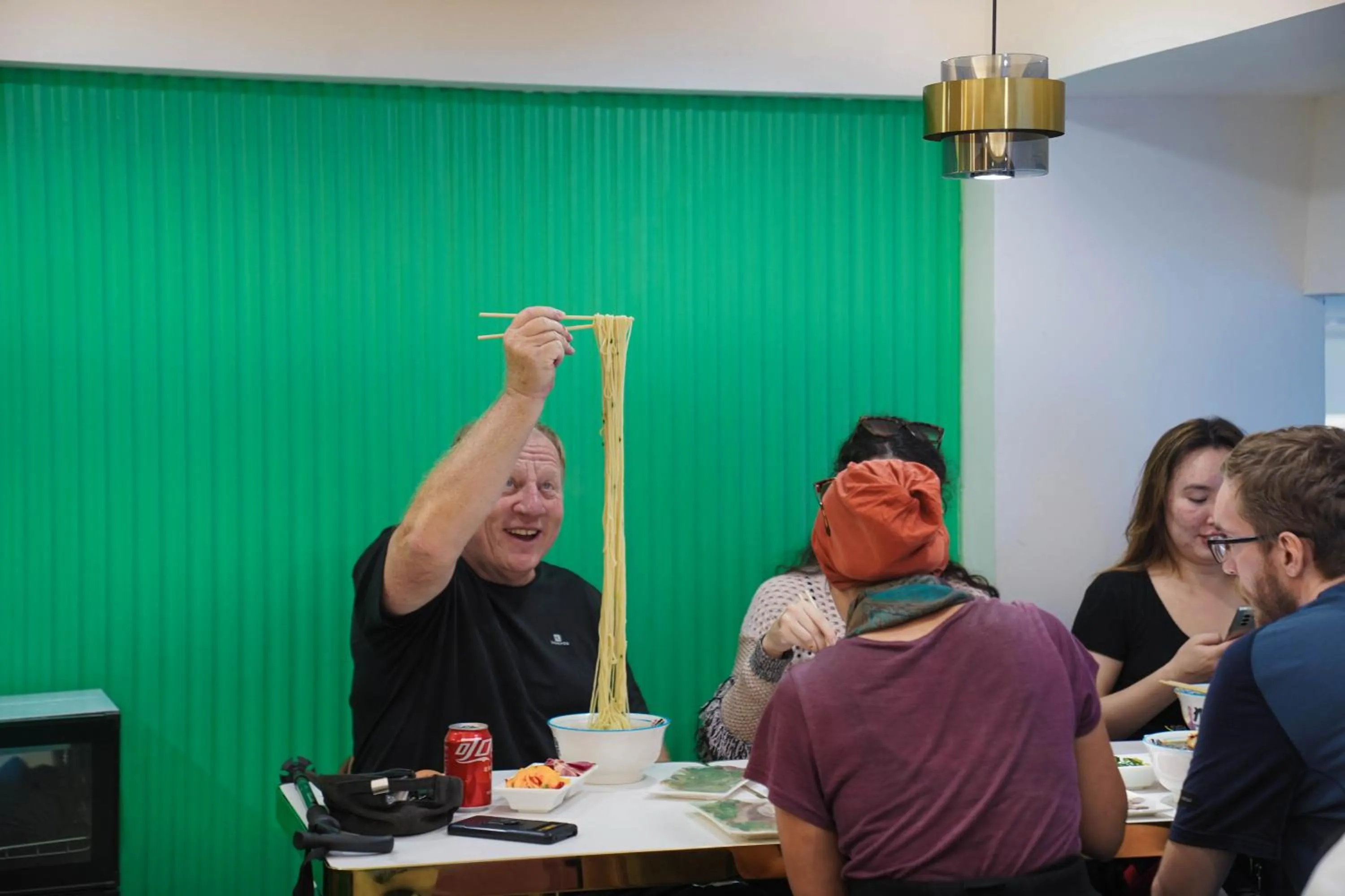 Hiking in Chengdu Flipflop Hostel Poshpacker (Chunxi Road Metro Station)