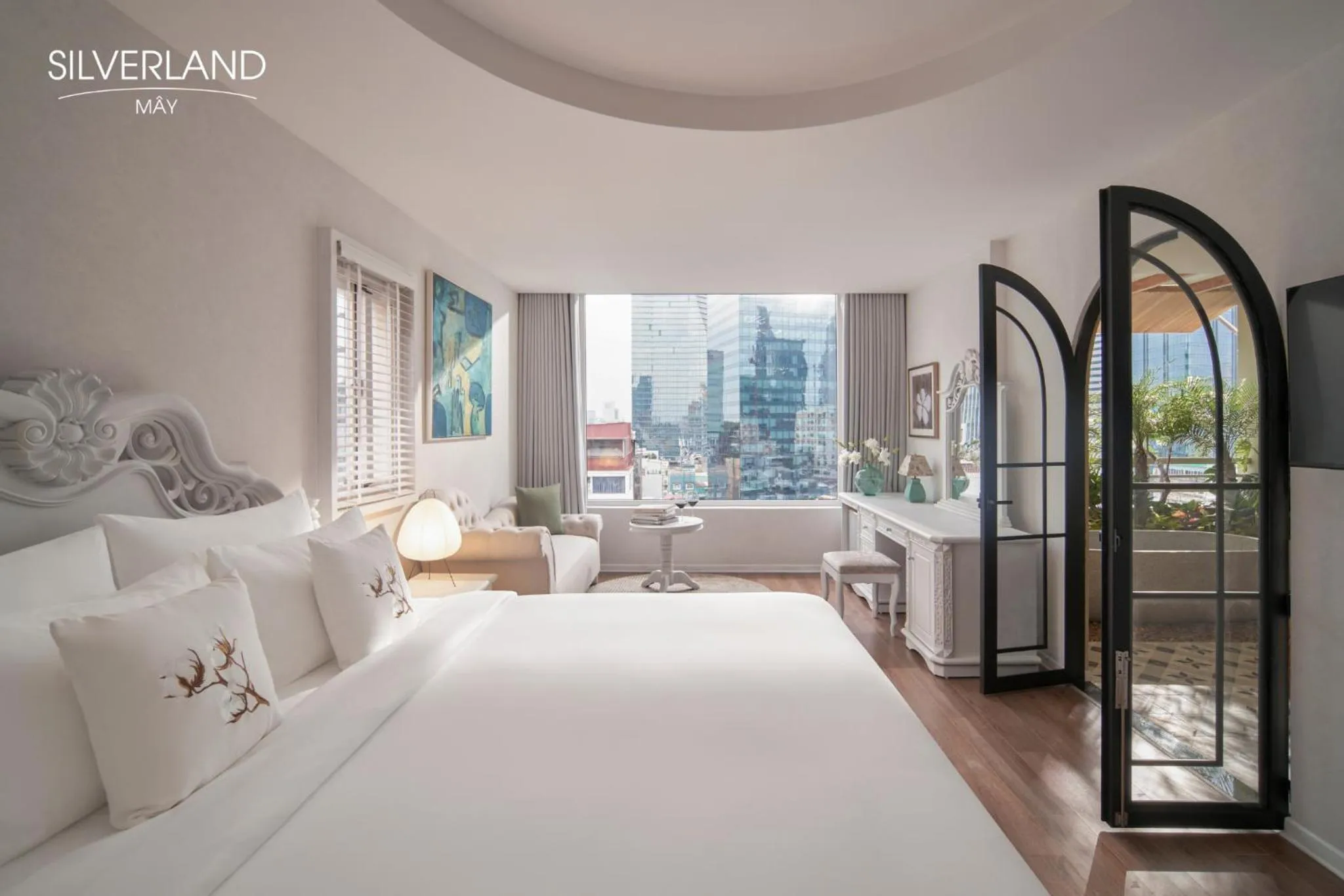 Bed in Silverland Mây Hotel