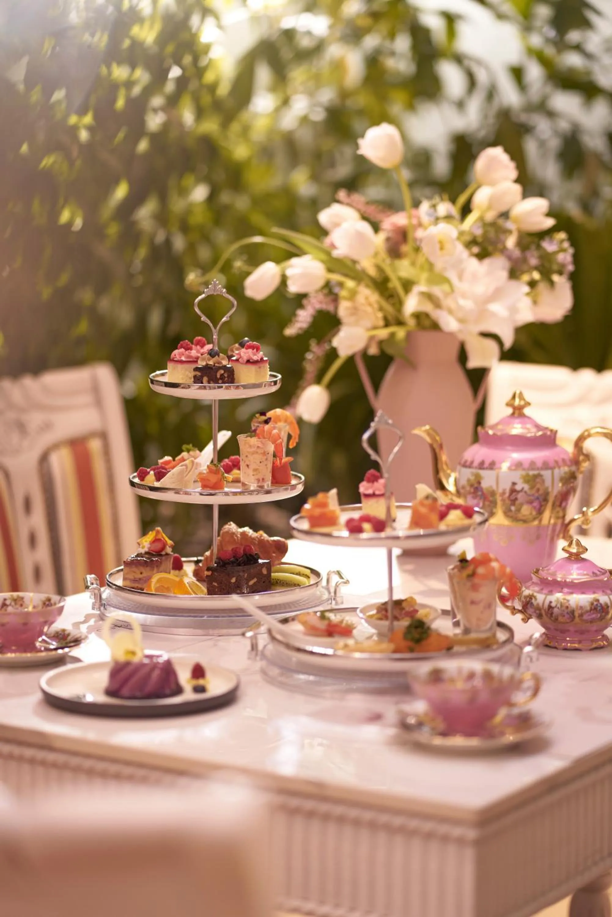 Food in Silverland Mây Hotel