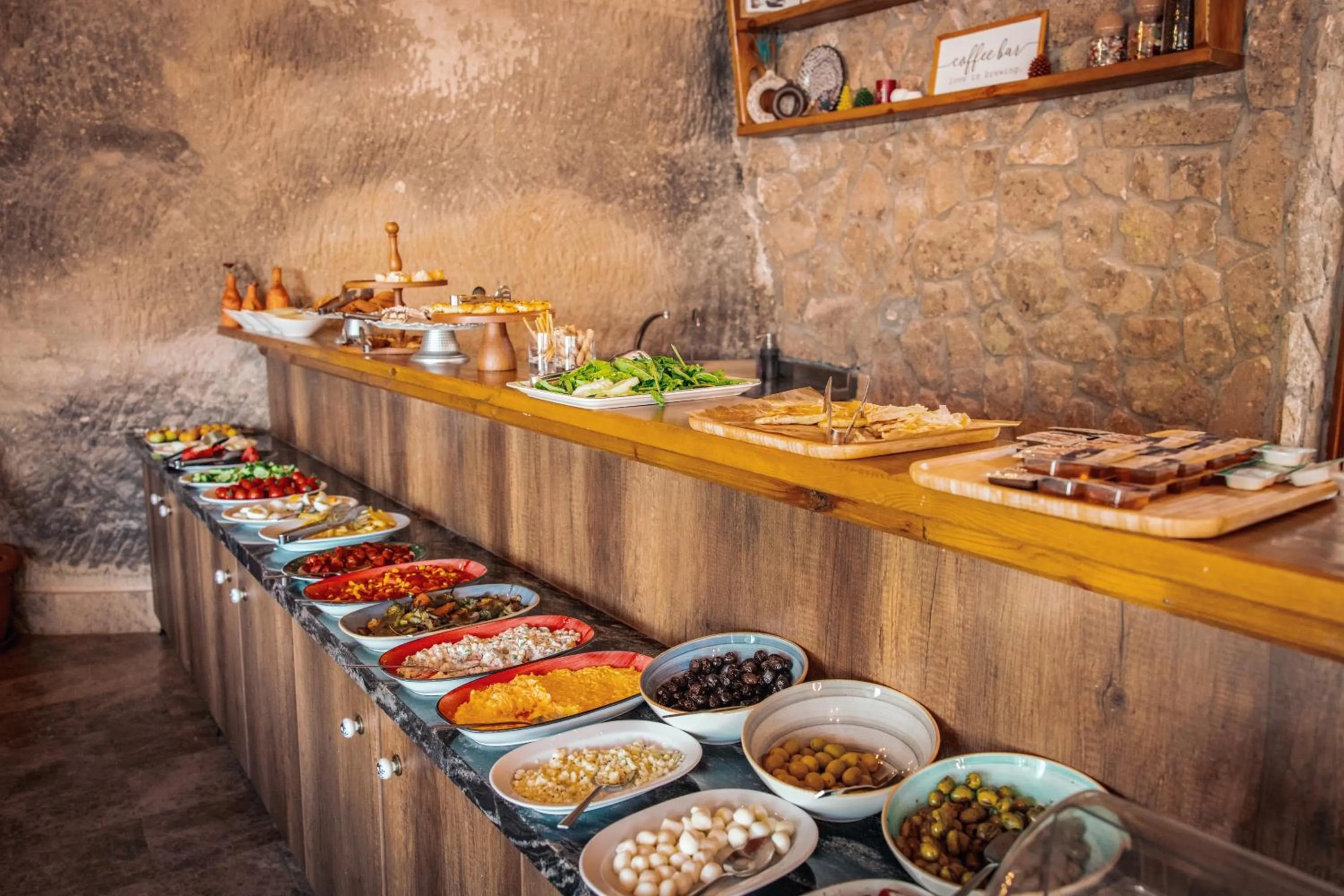Breakfast in Cave Hotel Saksagan