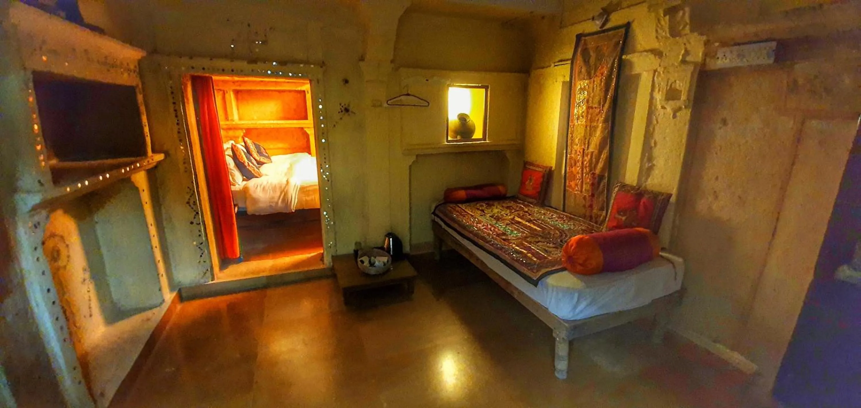 Bed in Desert Haveli Guest House