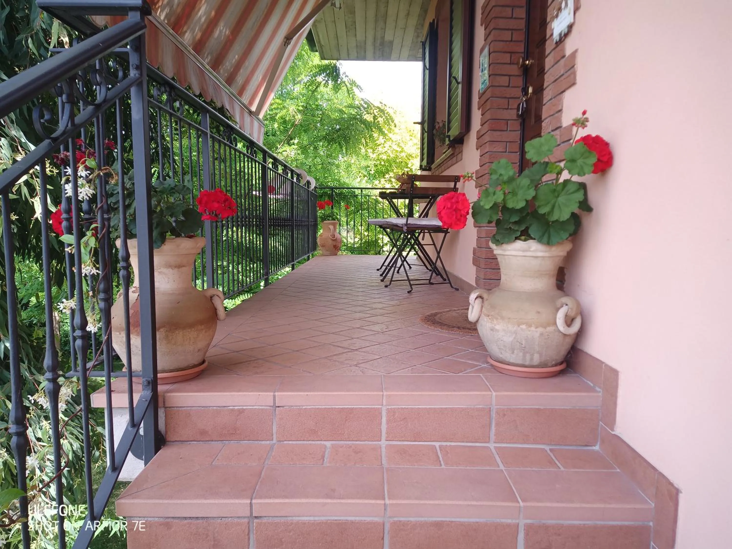 Facade/entrance in B&B La poeta