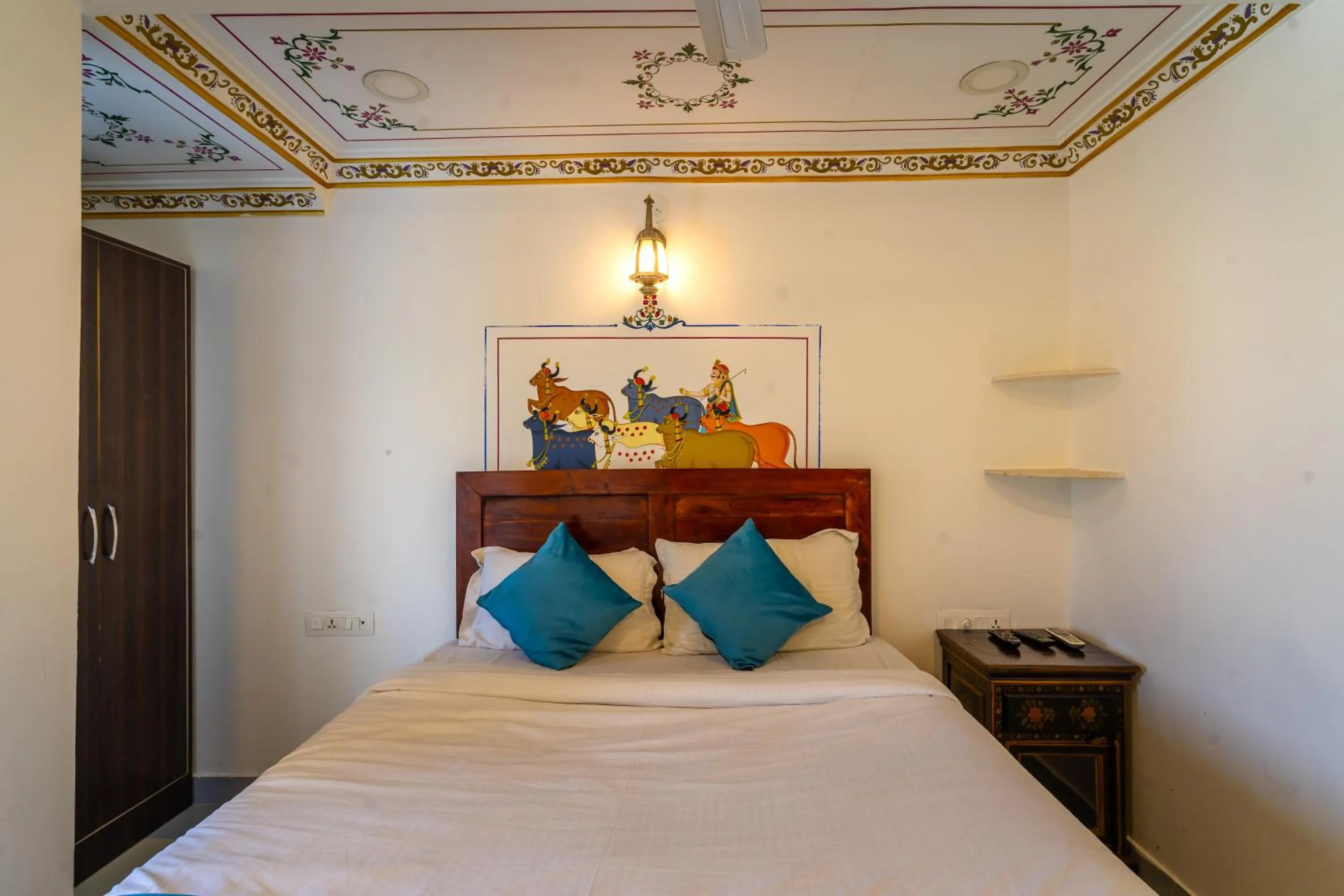 Bed in Storica Stays Panorama Haveli Udaipur