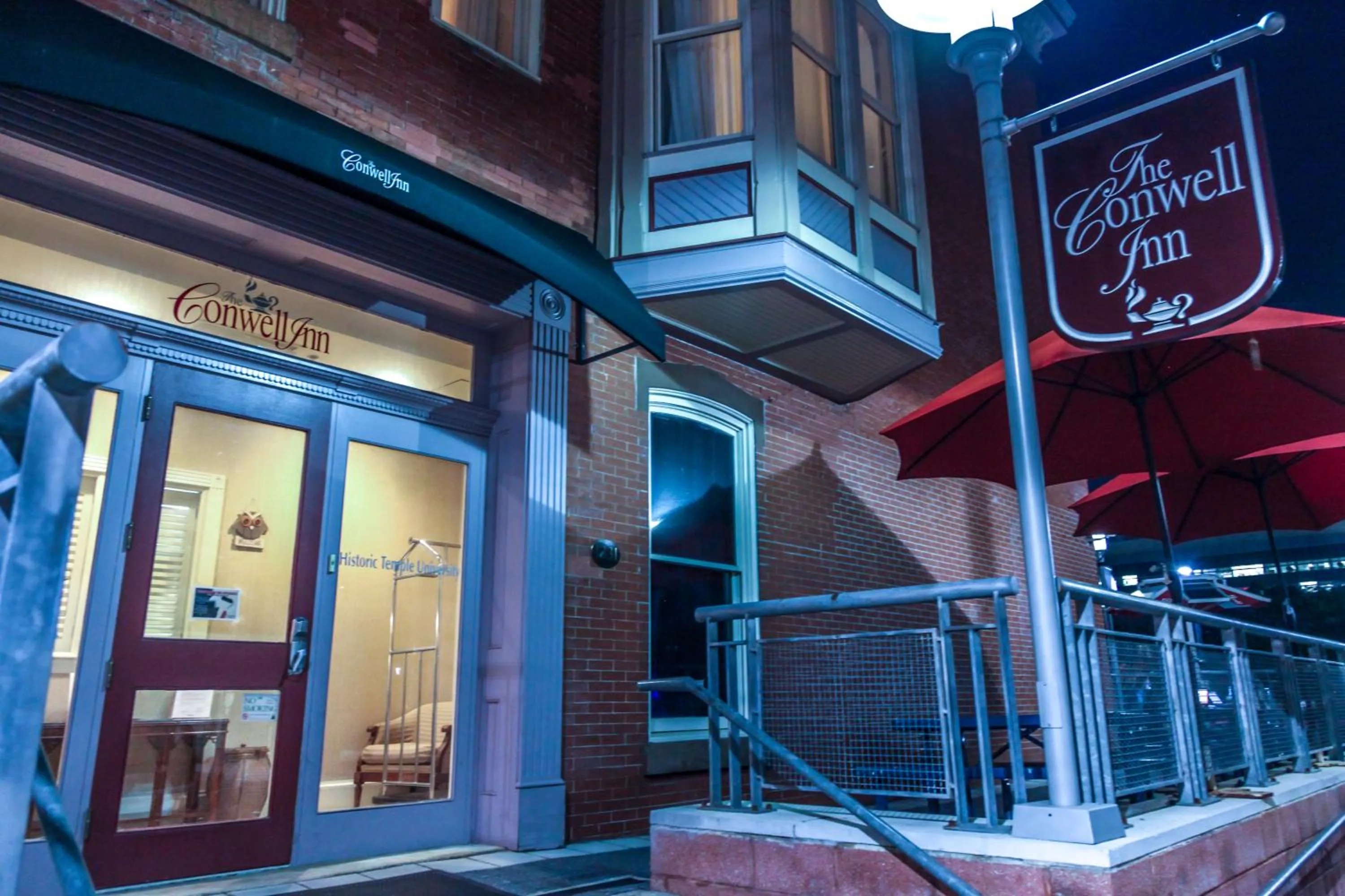 Patio in The Conwell Inn