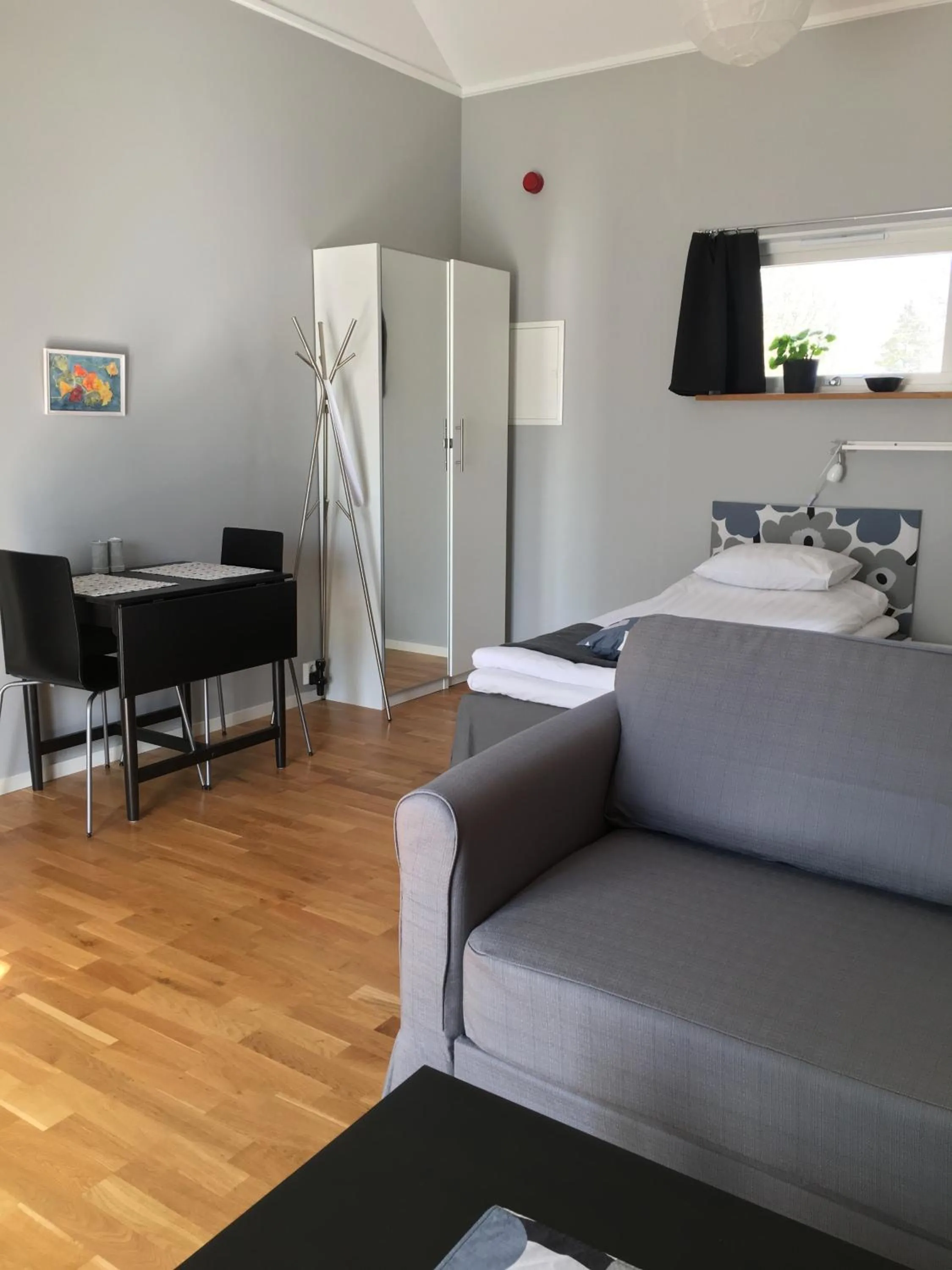 Photo of the whole room, Bed in Ljungs Fem Rum