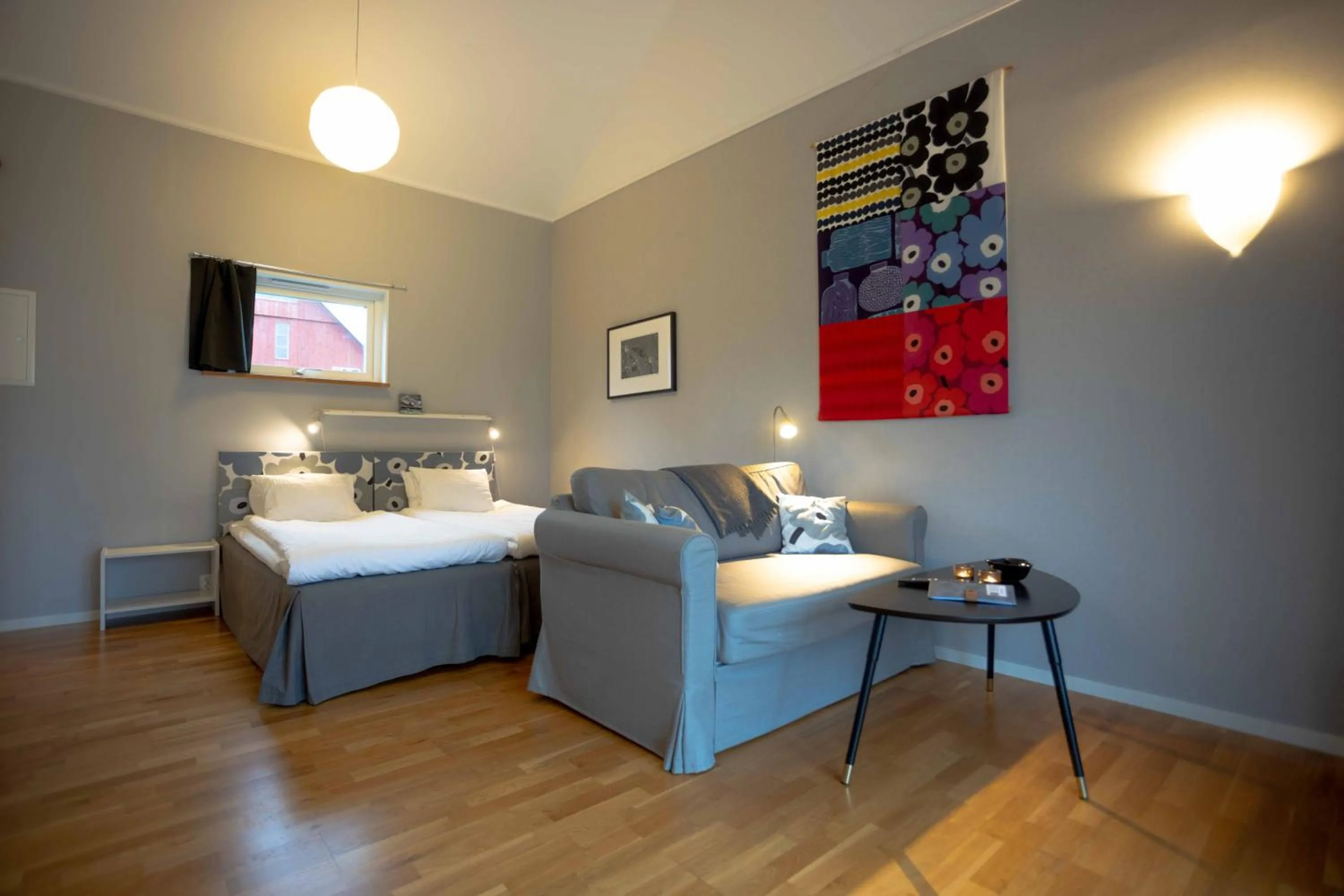 Living room, Bed in Ljungs Fem Rum