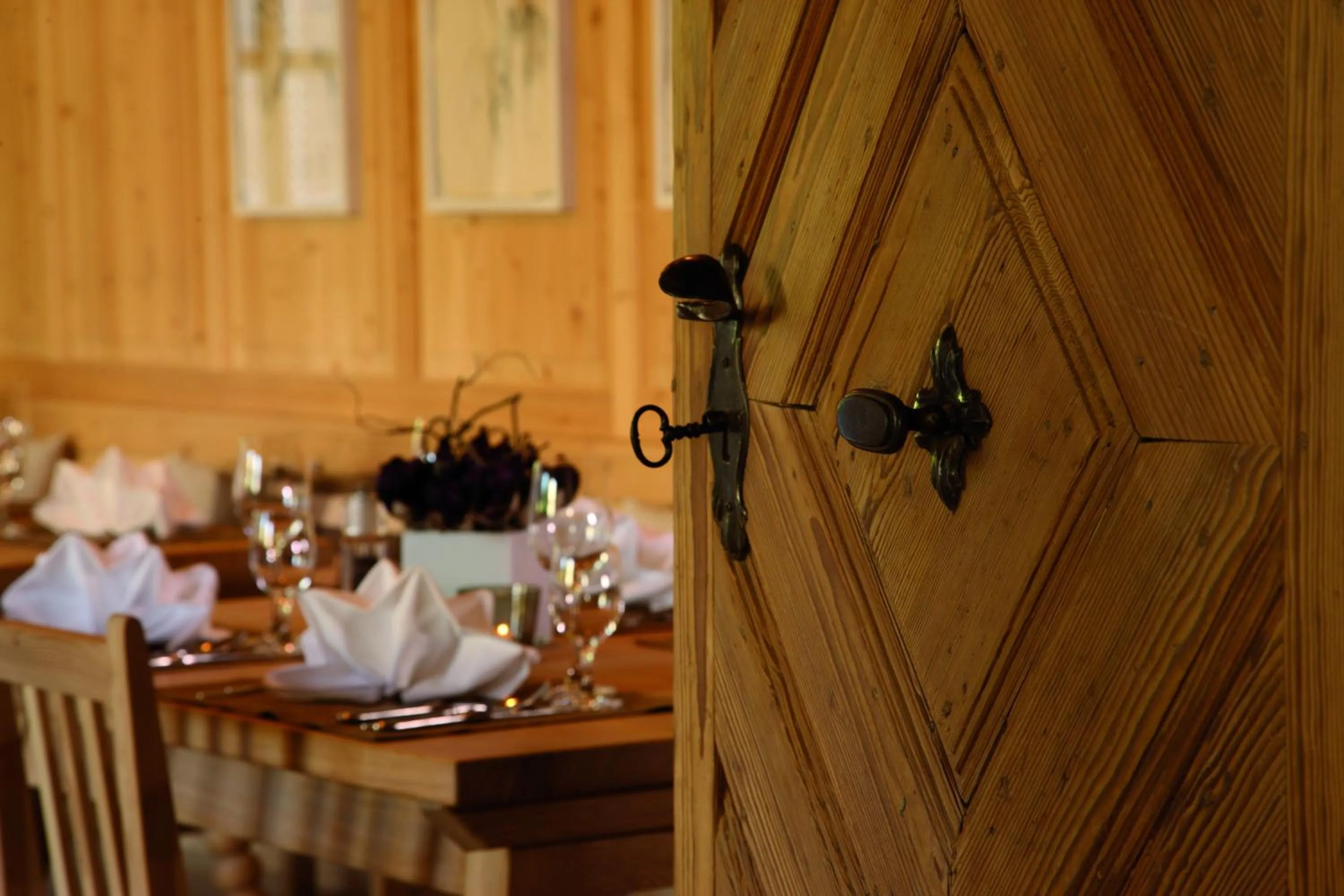 Restaurant/places to eat in Alpen Hotel Post