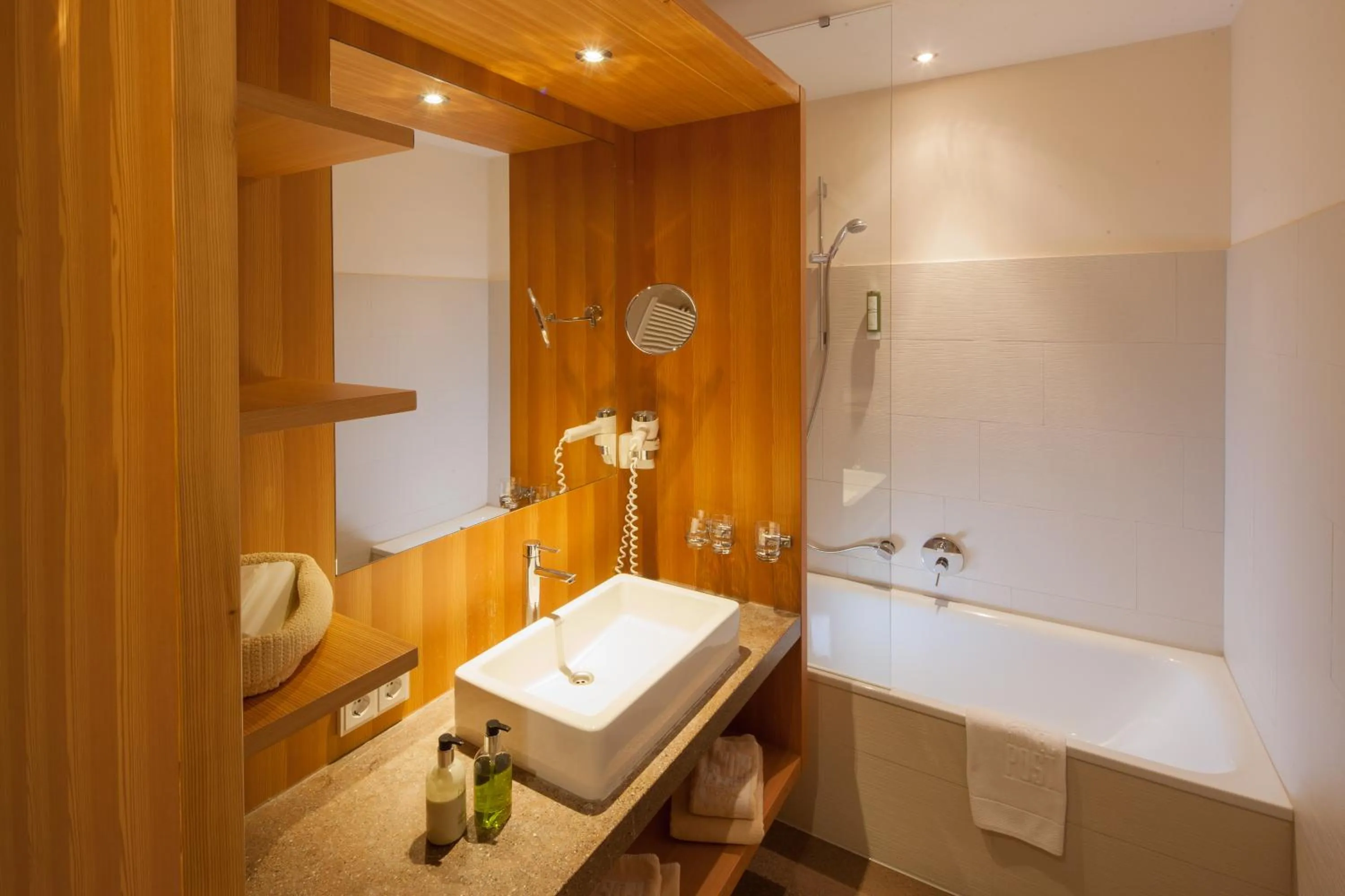 Bathroom in Alpen Hotel Post