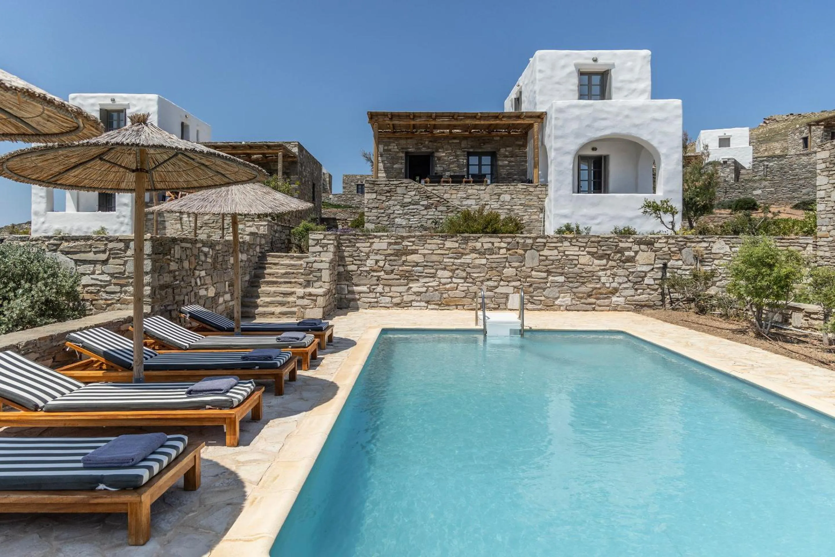 Acron Villas Paros