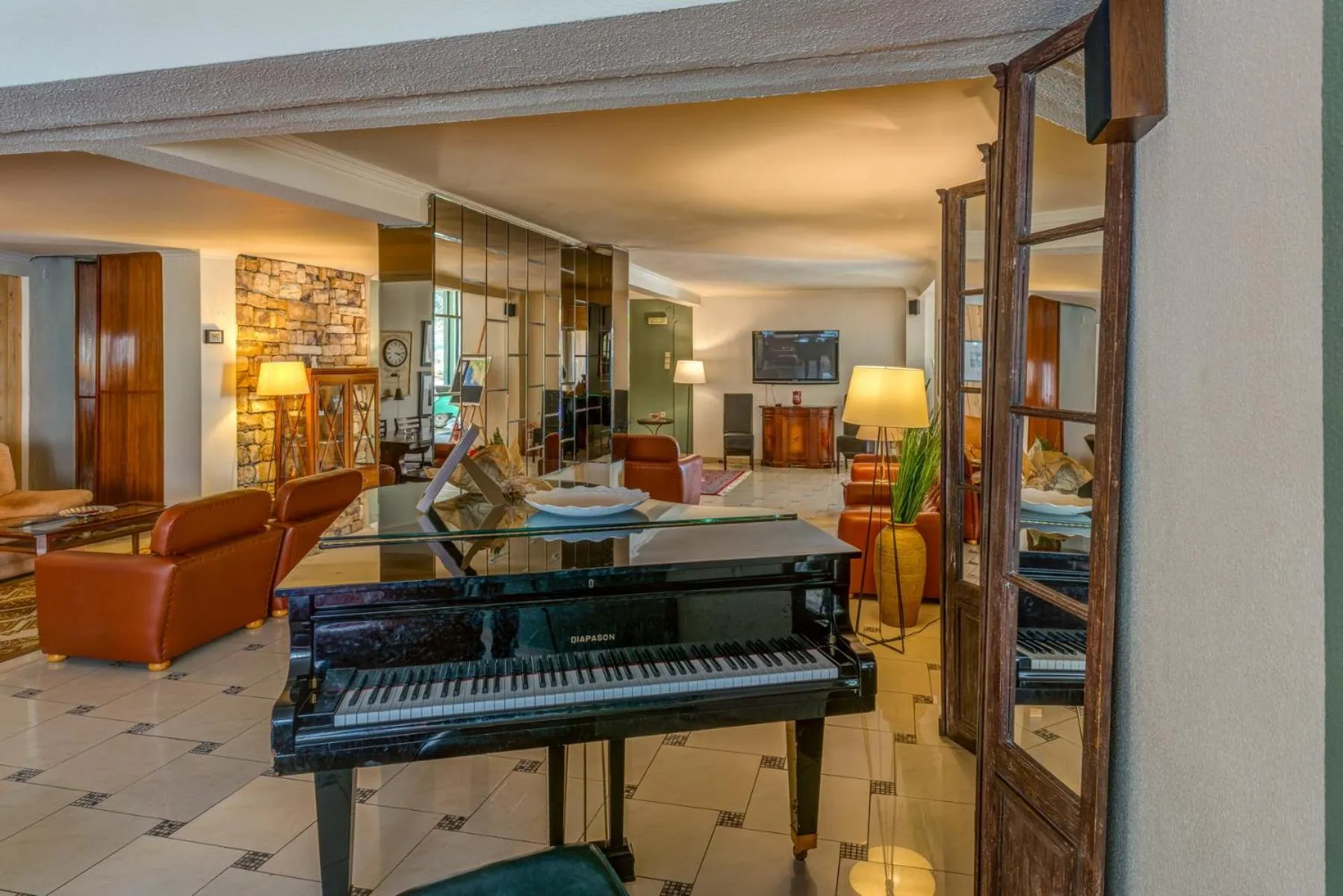 Living room in Alexios Hotel