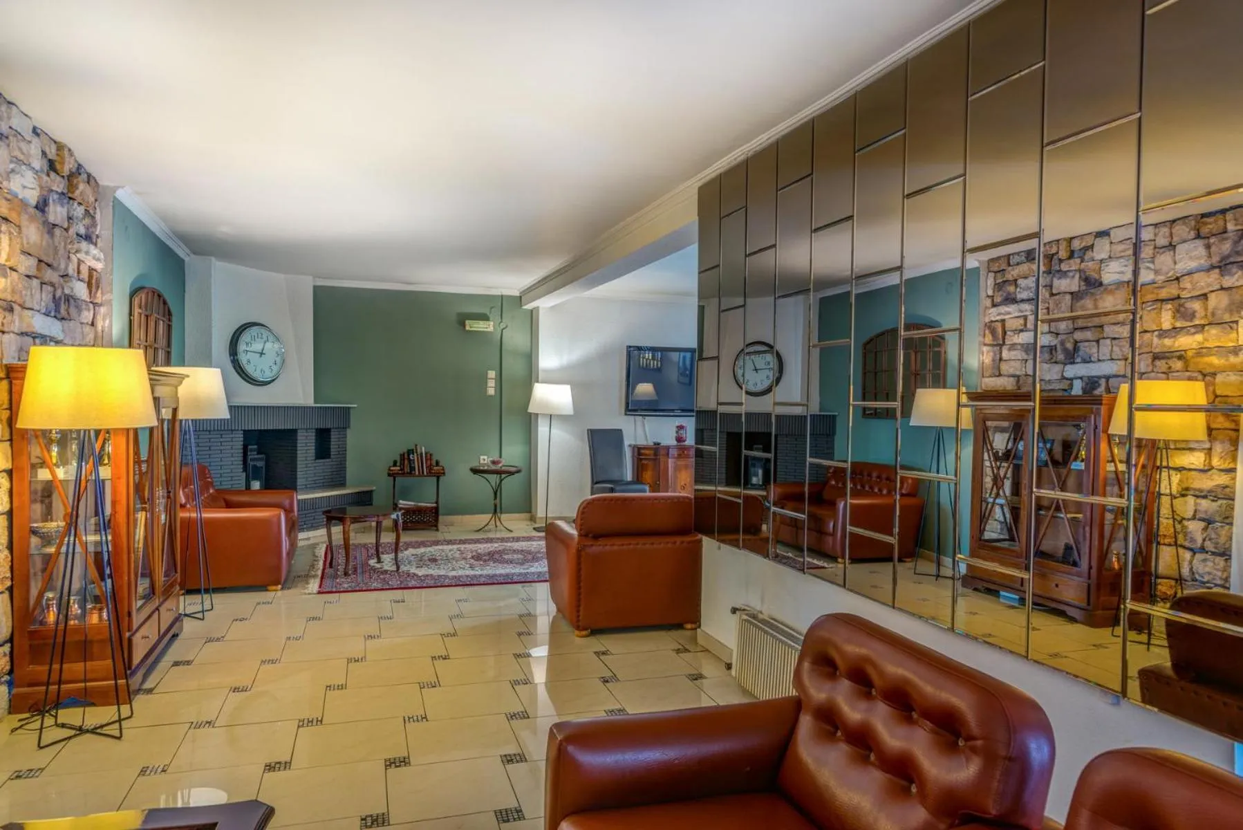 Living room in Alexios Hotel