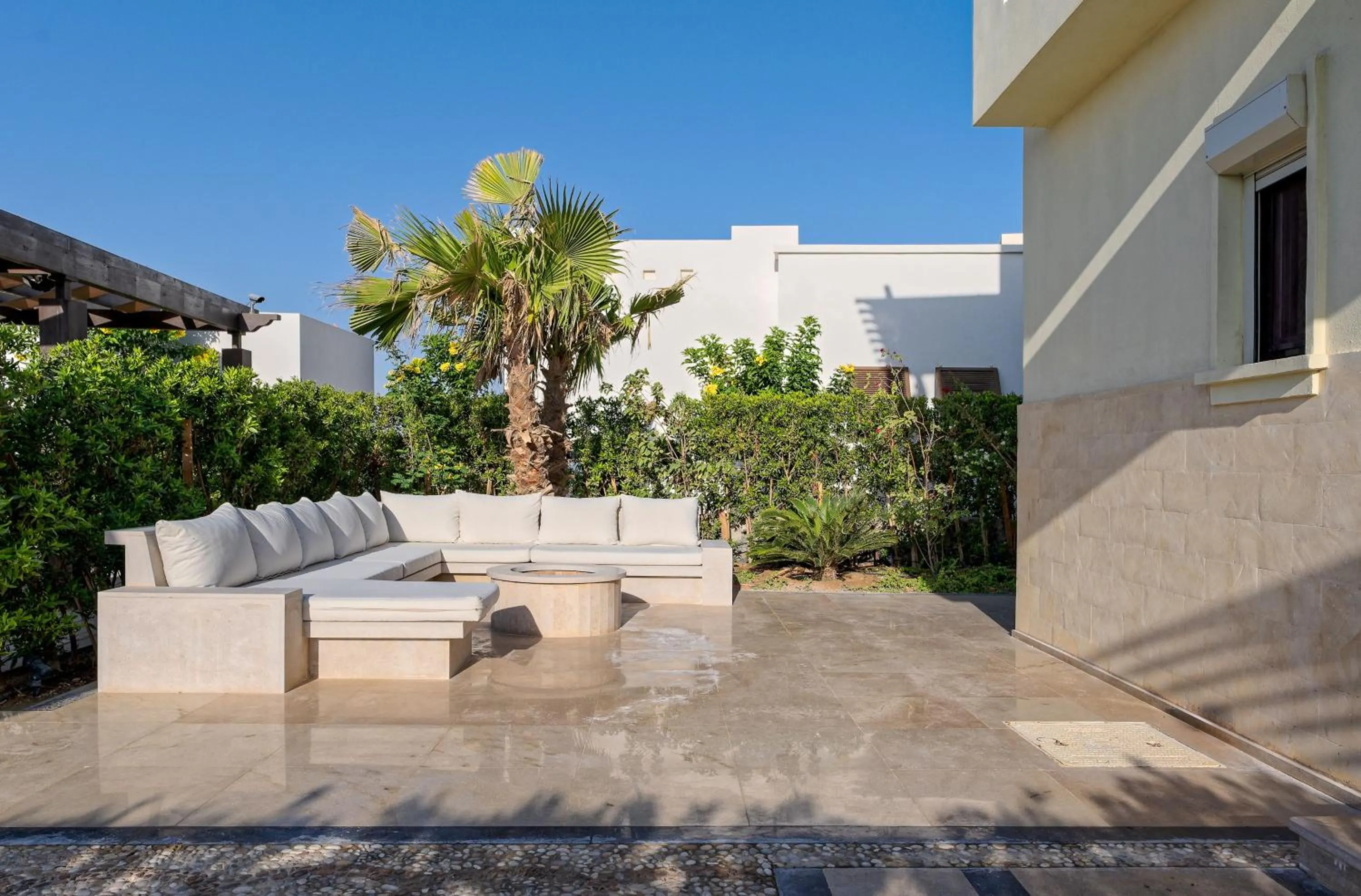 Day in VESTA - El Gouna Residence