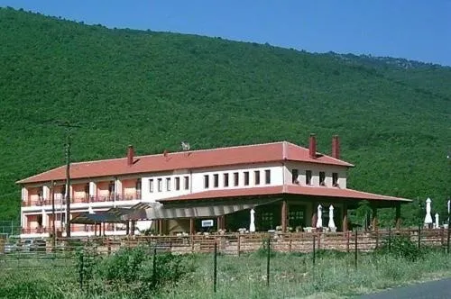 Facade/entrance in Hotel Kapsalis