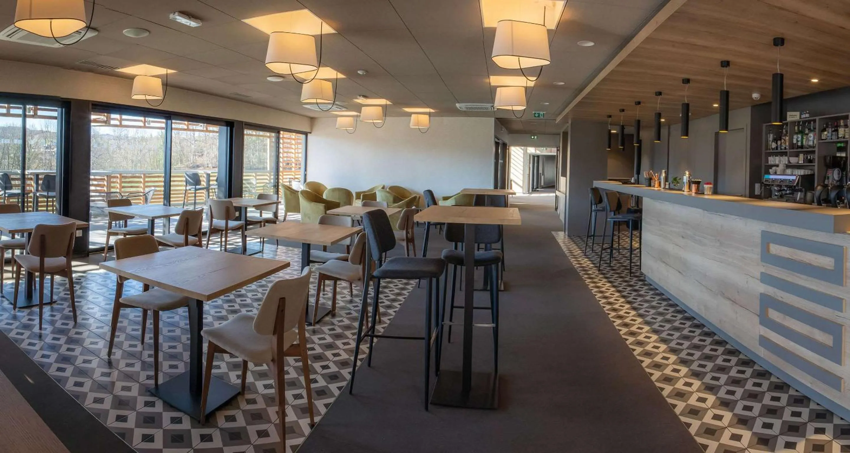 Lounge or bar in Mildiss Hotel Spa & Restaurant, BW Signature Collection