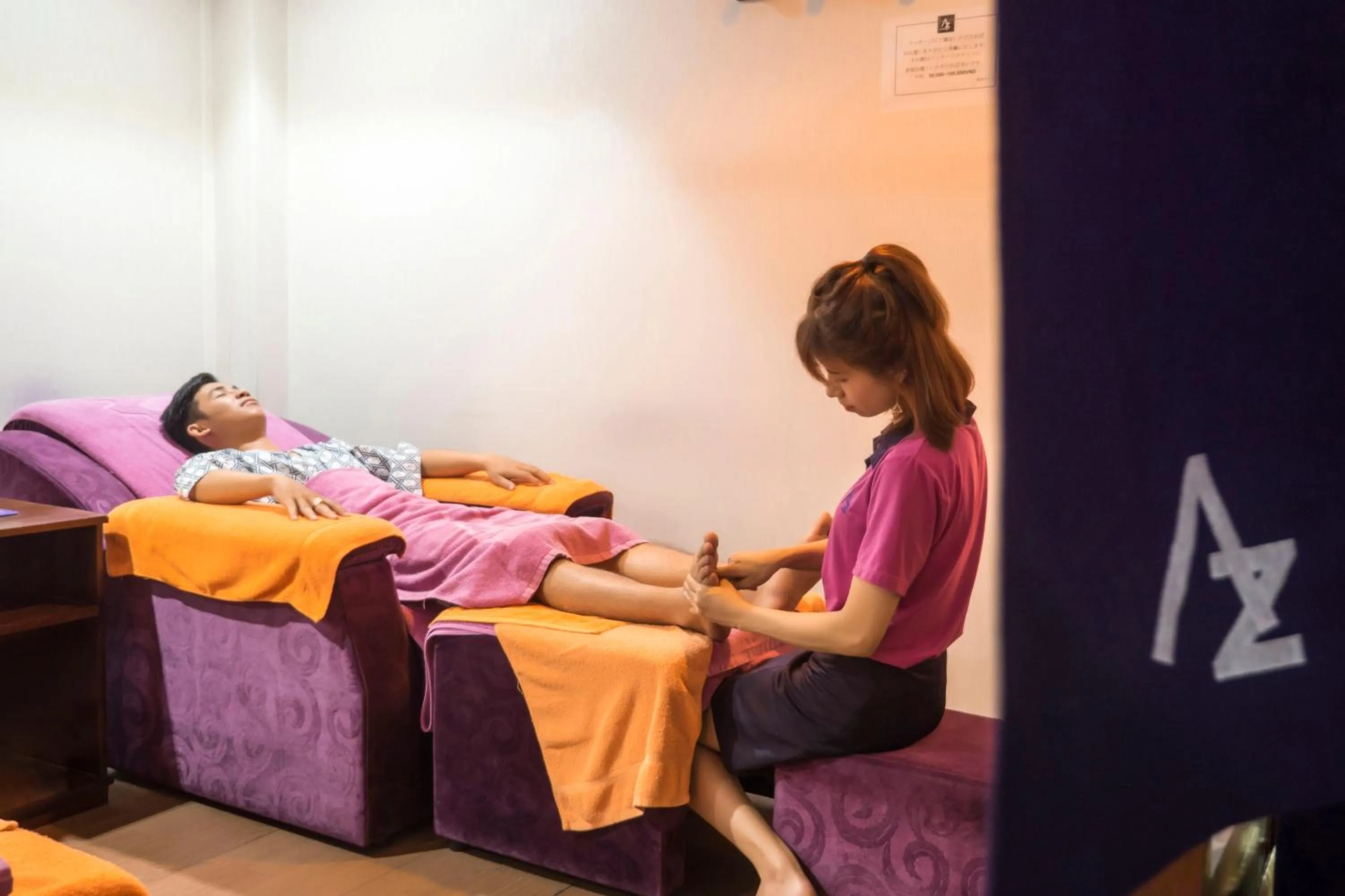 Massage in Azumaya Hotel Da Nang