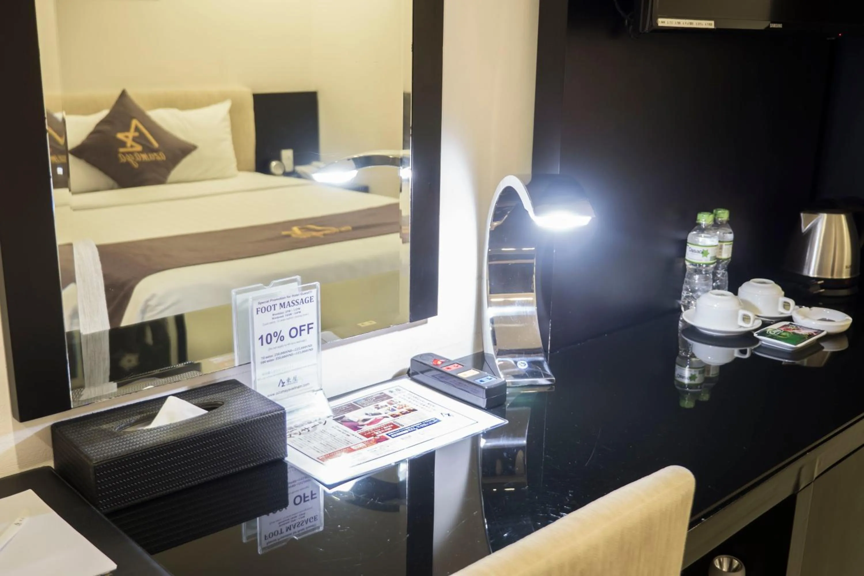 Coffee/tea facilities, Bed in Azumaya Hotel Da Nang