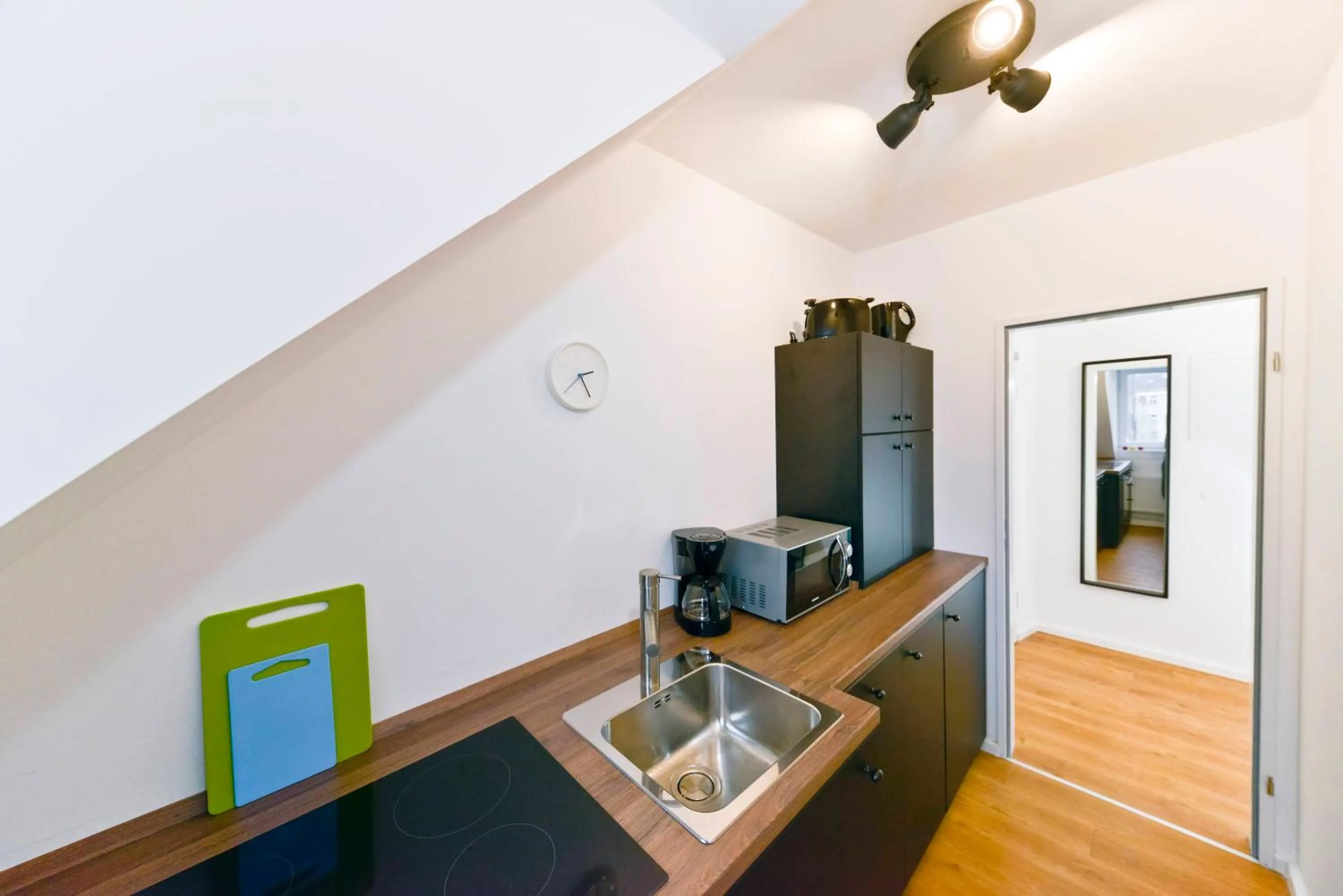 Kitchen or kitchenette in Old Town Hotel