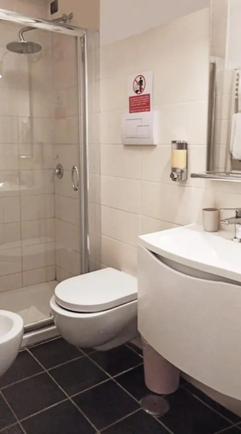 Bathroom in Roma Resort Termini