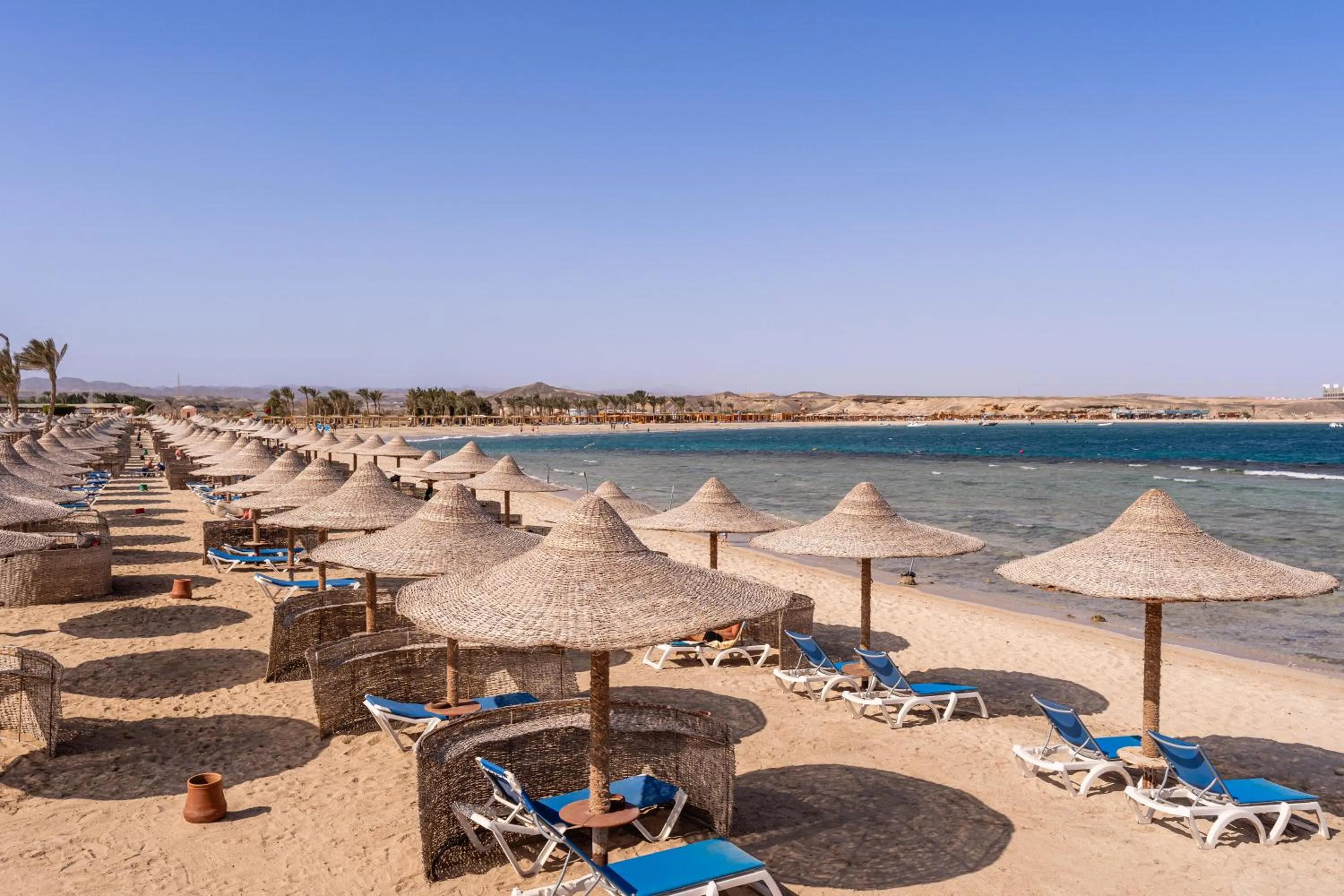 Beach in Malikia Resort Abu Dabbab
